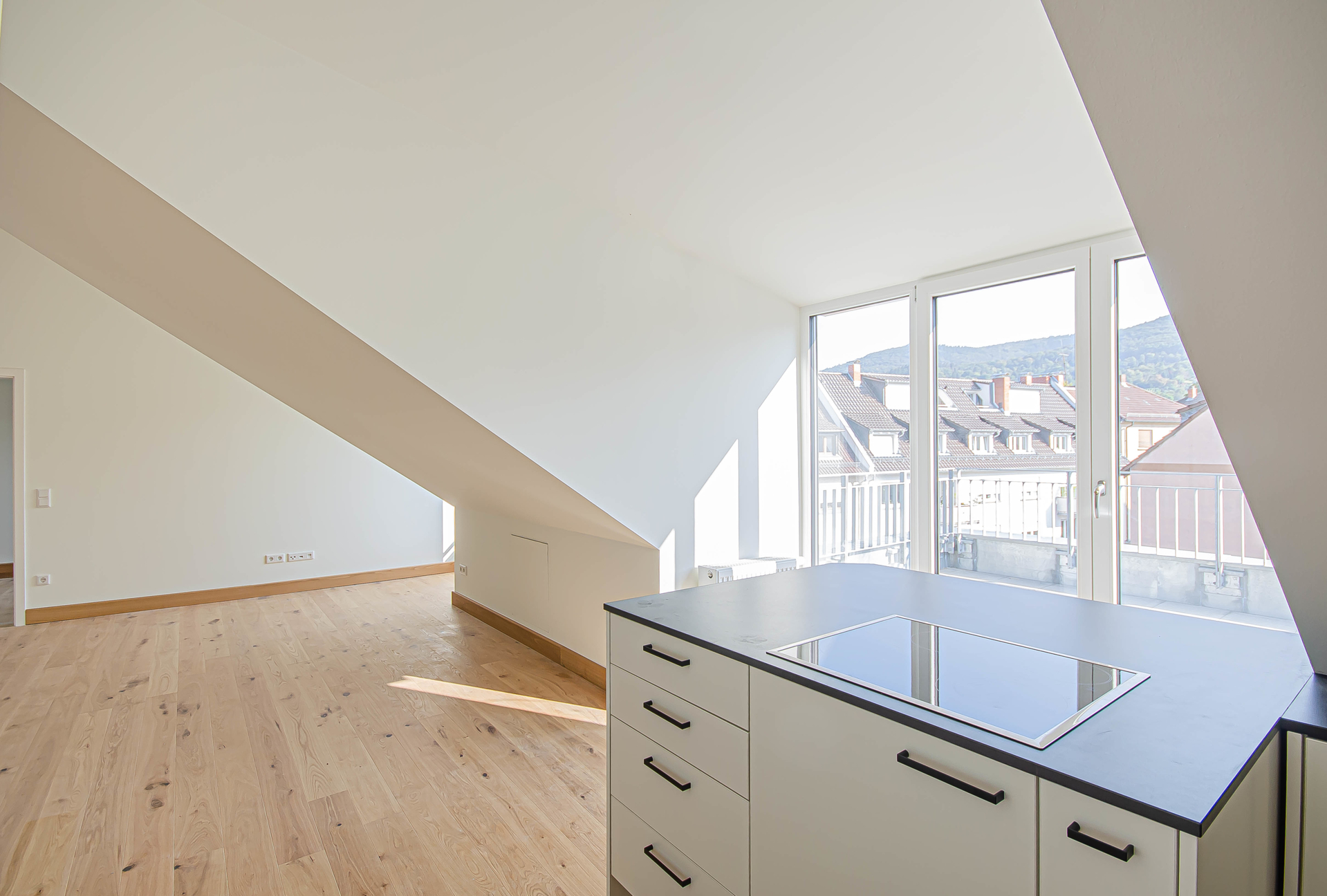 Immobilienangebot - Heidelberg - Alle - Bezaubernde Dachgeschosswohnung in begehrter Lage - Erstbezug