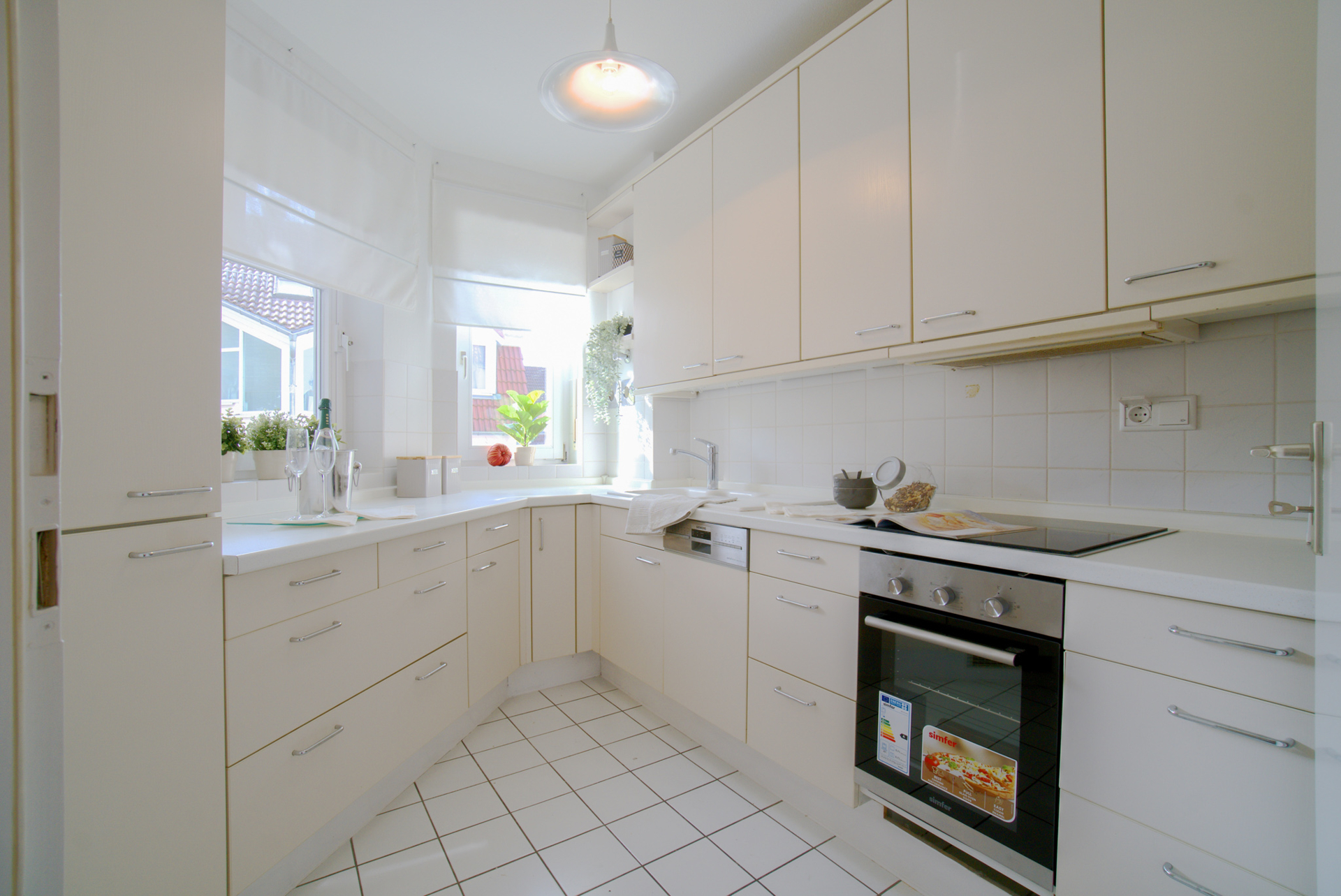 Immobilienangebot - Heidelberg - Alle - Seltene Gelegenheit: Bezugsfertige Wohnung mit Aufzug und TG-Stellplatz im Herzen von Neuenheim