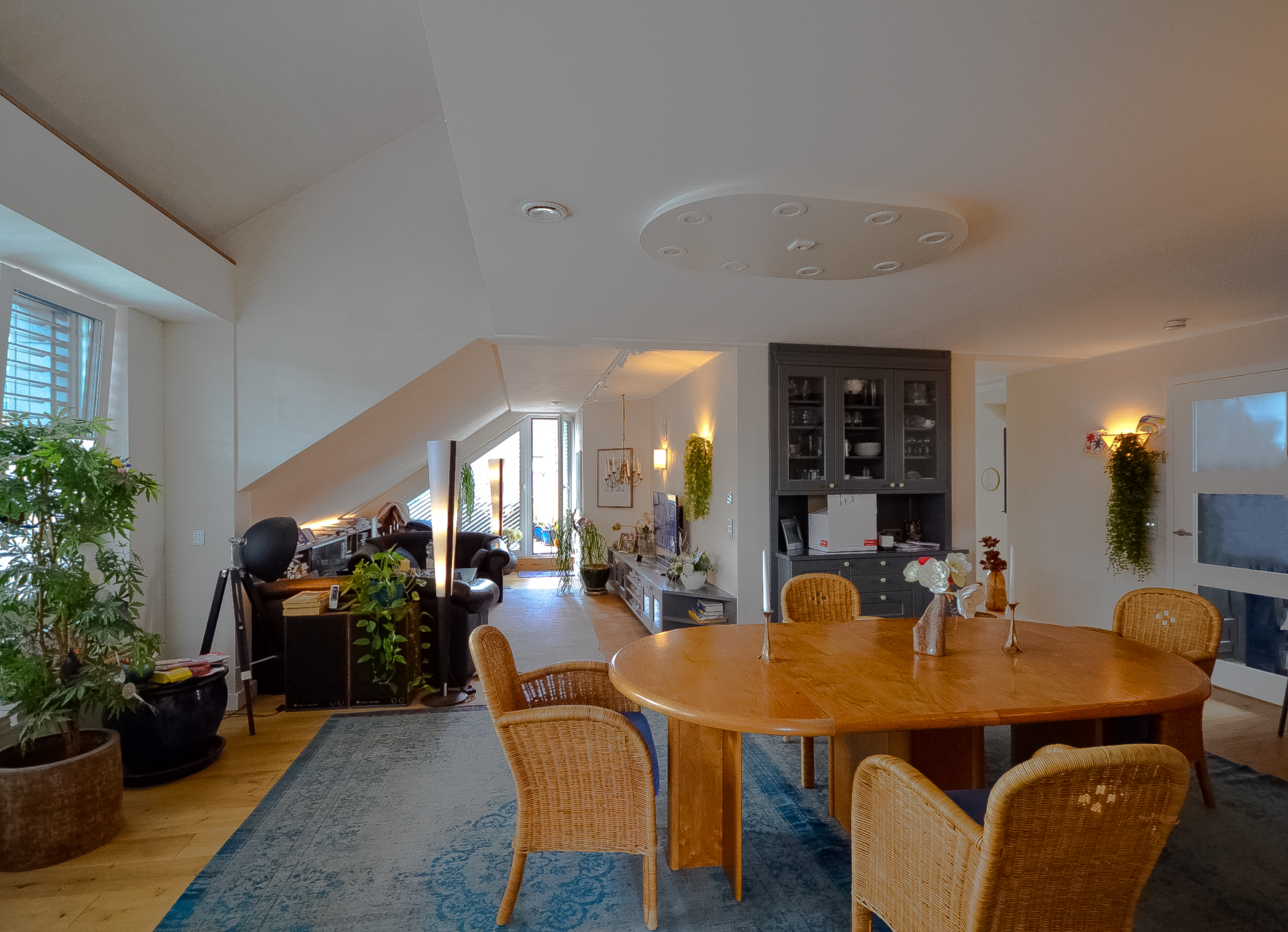 Immobilienangebot - Schriesheim - Alle - Außergewöhnliche Maisonettewohnung mit großer Dachterrasse