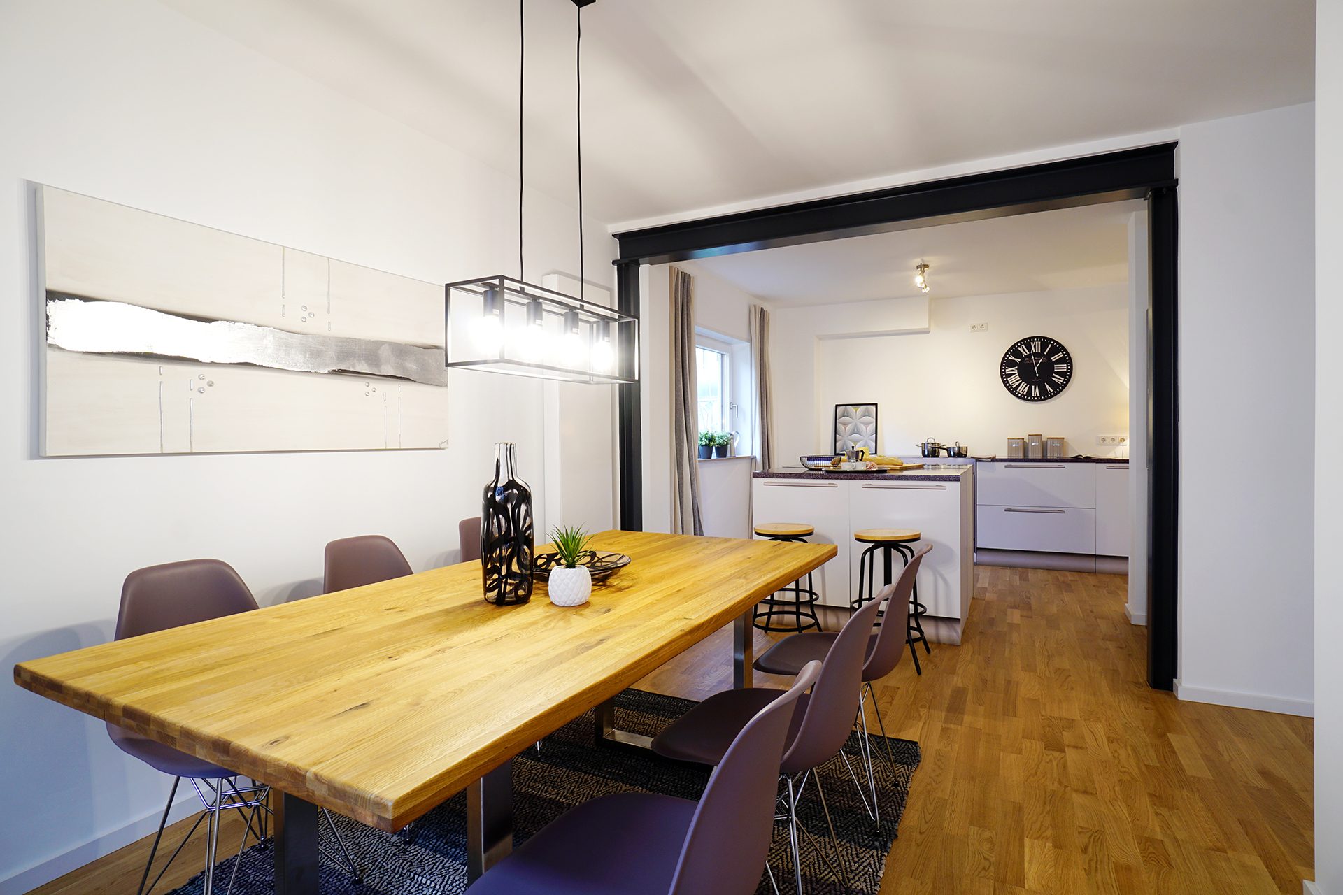 Immobilienangebot - Heidelberg - Alle - Frisch renovierte, großzügige Maisonette-Wohnung mit Wintergarten und zwei TG-Stellplätzen