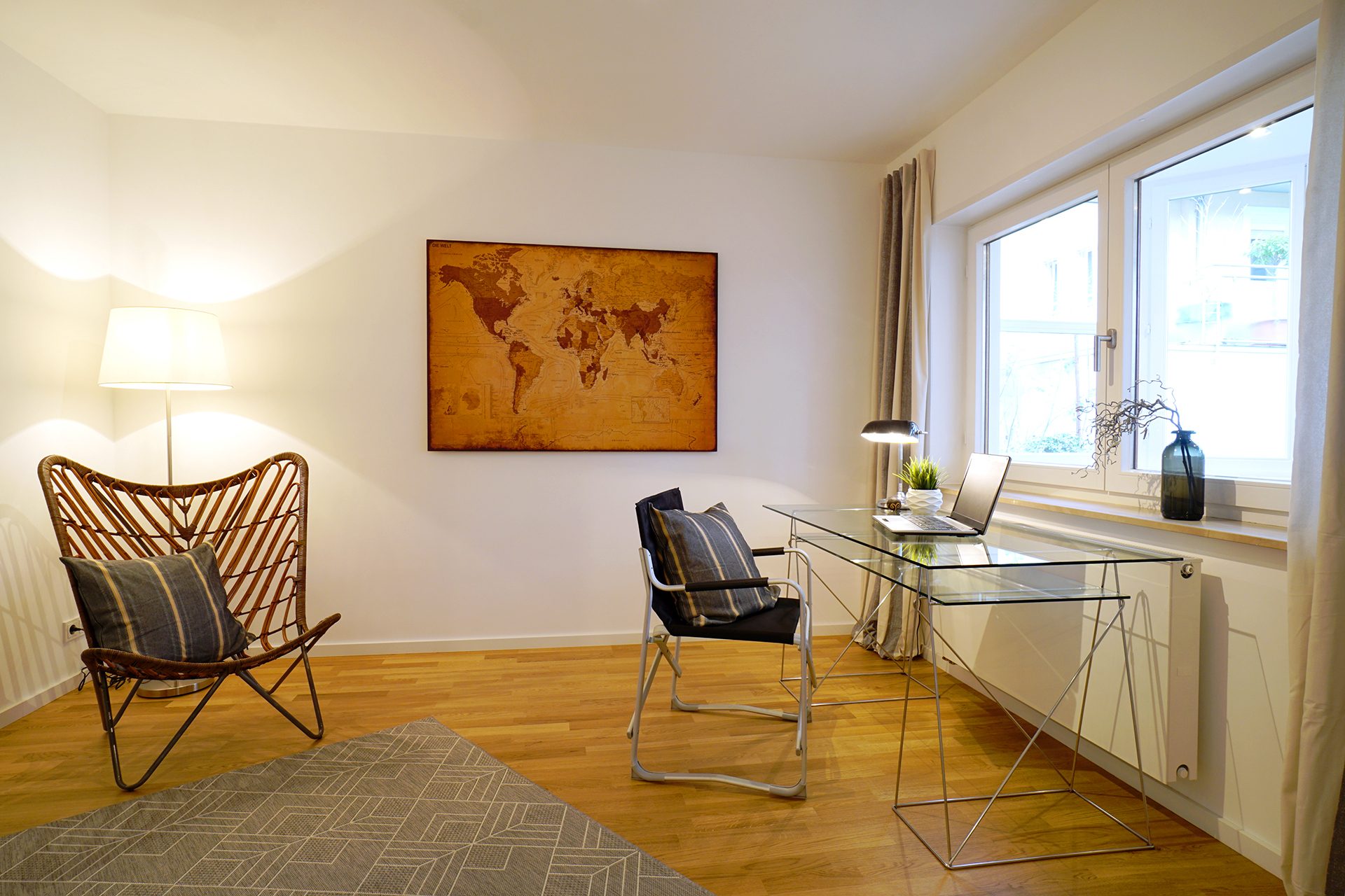 Immobilienangebot - Heidelberg - Alle - Frisch renovierte, großzügige Maisonette-Wohnung mit Wintergarten und zwei TG-Stellplätzen
