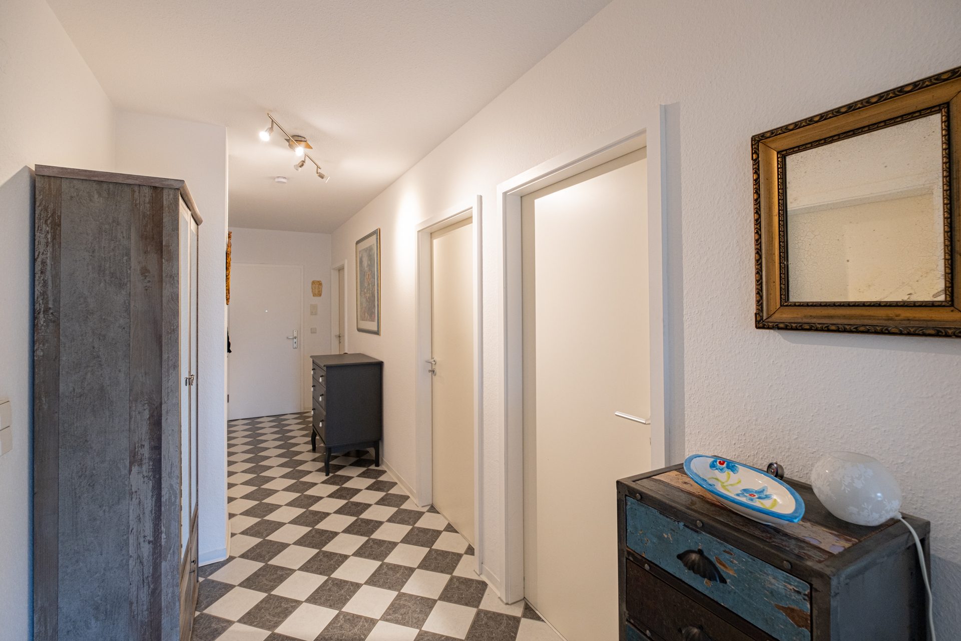 Immobilienangebot - Heidelberg - Alle - Großzügig & barrierefrei: 4,5-Zimmer-Wohnung mit Sonnenbalkon in gesuchter Wohnlage von HD-Kirchheim