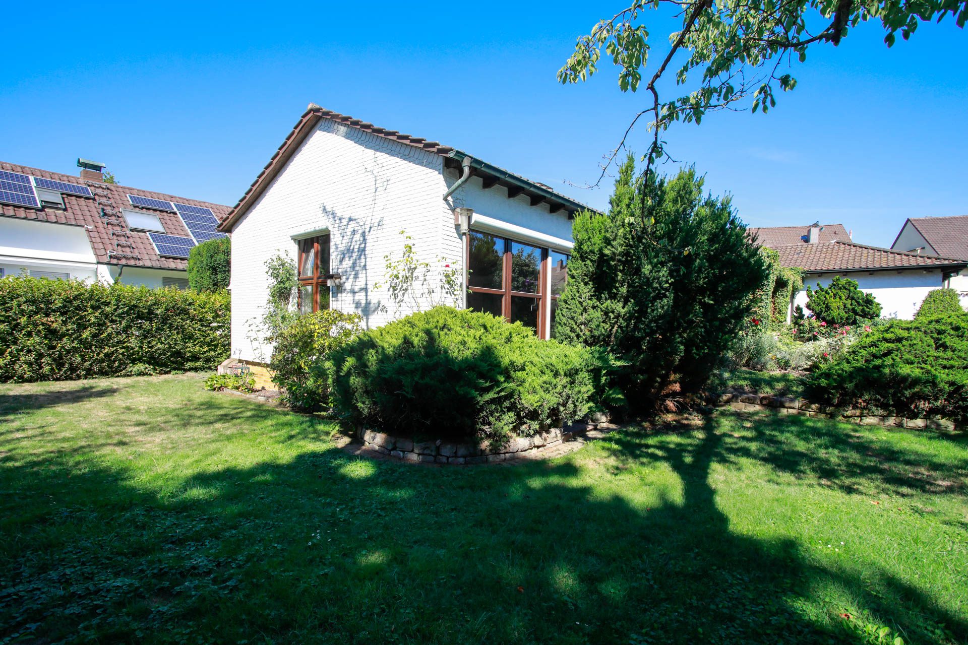 Immobilienangebot - Ilvesheim - Alle - Geräumiger Bungalow auf großem Grundstück in Ilvesheim