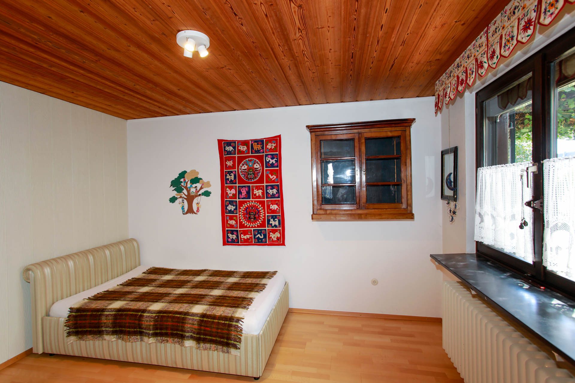 Immobilienangebot - Ilvesheim - Alle - Geräumiger Bungalow auf großem Grundstück in Ilvesheim