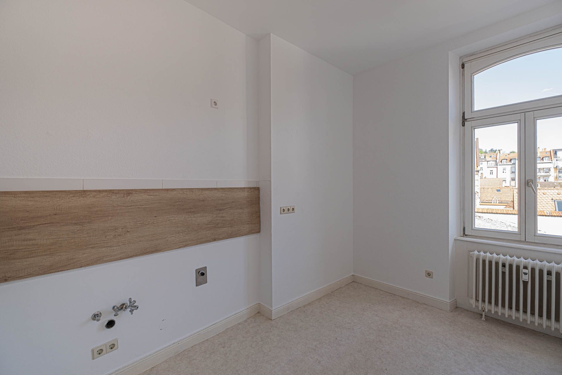 Immobilienangebot - Heidelberg - Alle - Prächtiges Wohn- und Geschäftshaus mit historischer Gaststätte und drei Wohneinheiten in Top-Lage