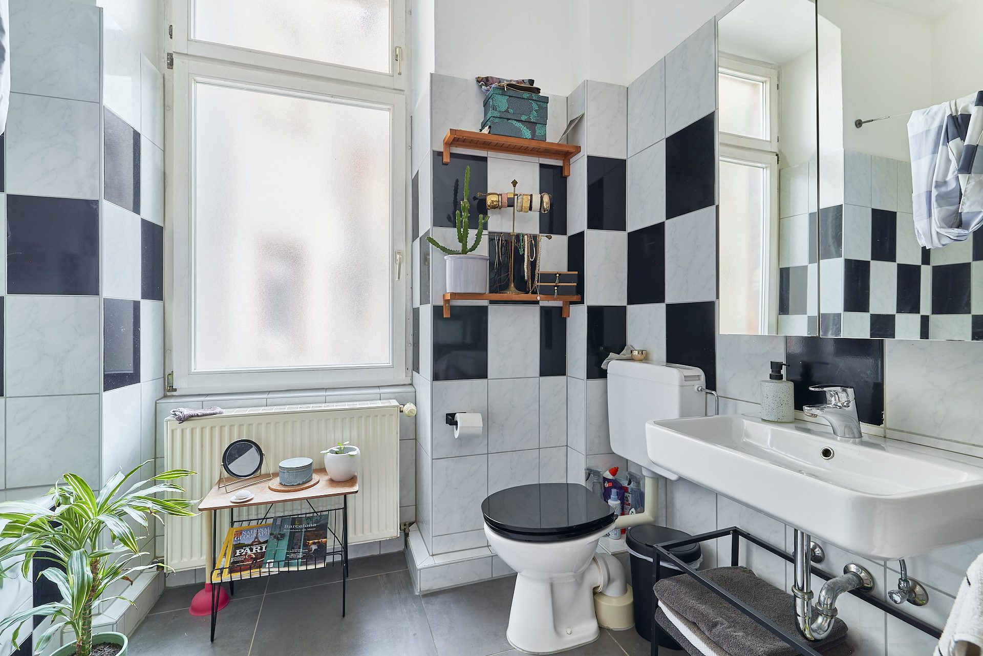 Immobilienangebot - Heidelberg - Alle - Historisches Immobilien-Duo mit sieben Wohnungen und zwei Ladeneinheiten in idealer Weststadt-Lage