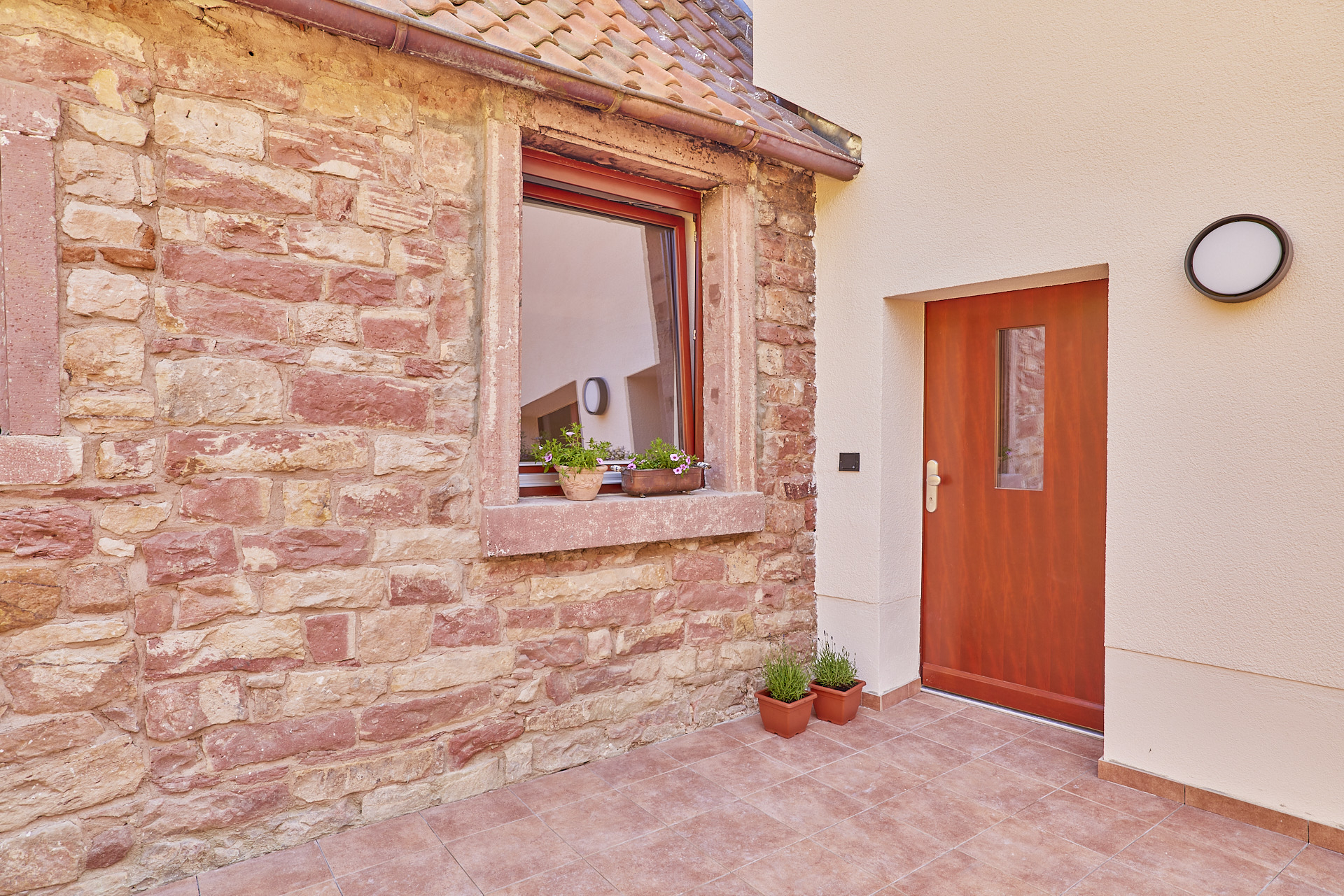 Immobilienangebot - Heidelberg - Alle - Ohne Käuferprovision: Charmantes Stadthaus mit 5 Zimmern und schöner Sonnenterrasse