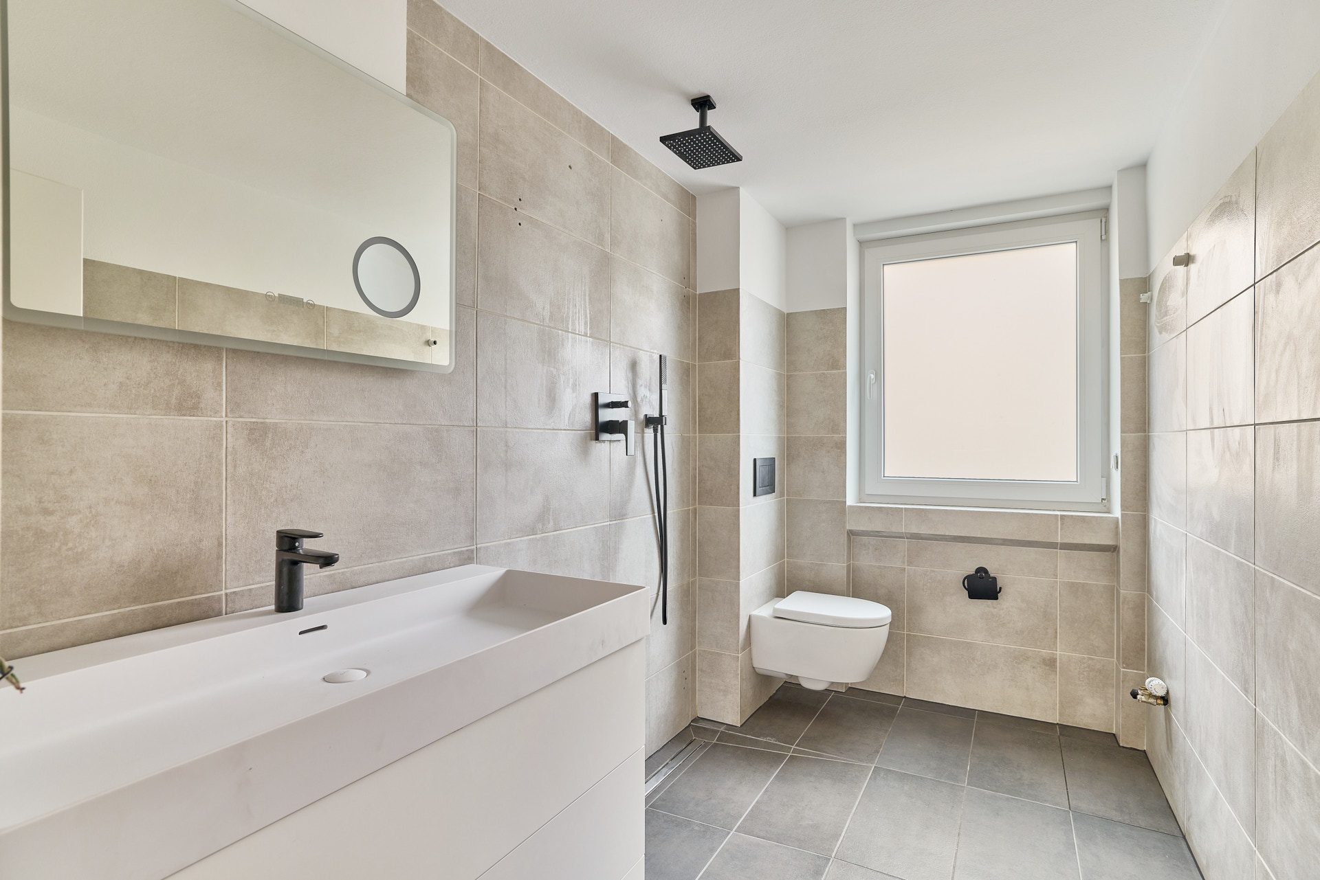 Immobilienangebot - Heidelberg - Alle - Wohntraum in Handschuhsheim: Kernsanierte 3,5-Zimmer-Wohnung mit 2 Bädern, 2 Balkonen und Gartenteil