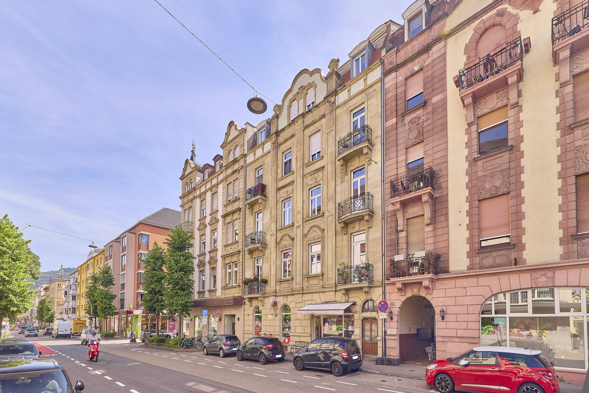 Immobilienangebot - Heidelberg - Alle - Rarität in der Weststadt: Liebevoll sanierte Altbauwohnung mit 2 Bädern, 2 Balkonen und Fahrstuhl