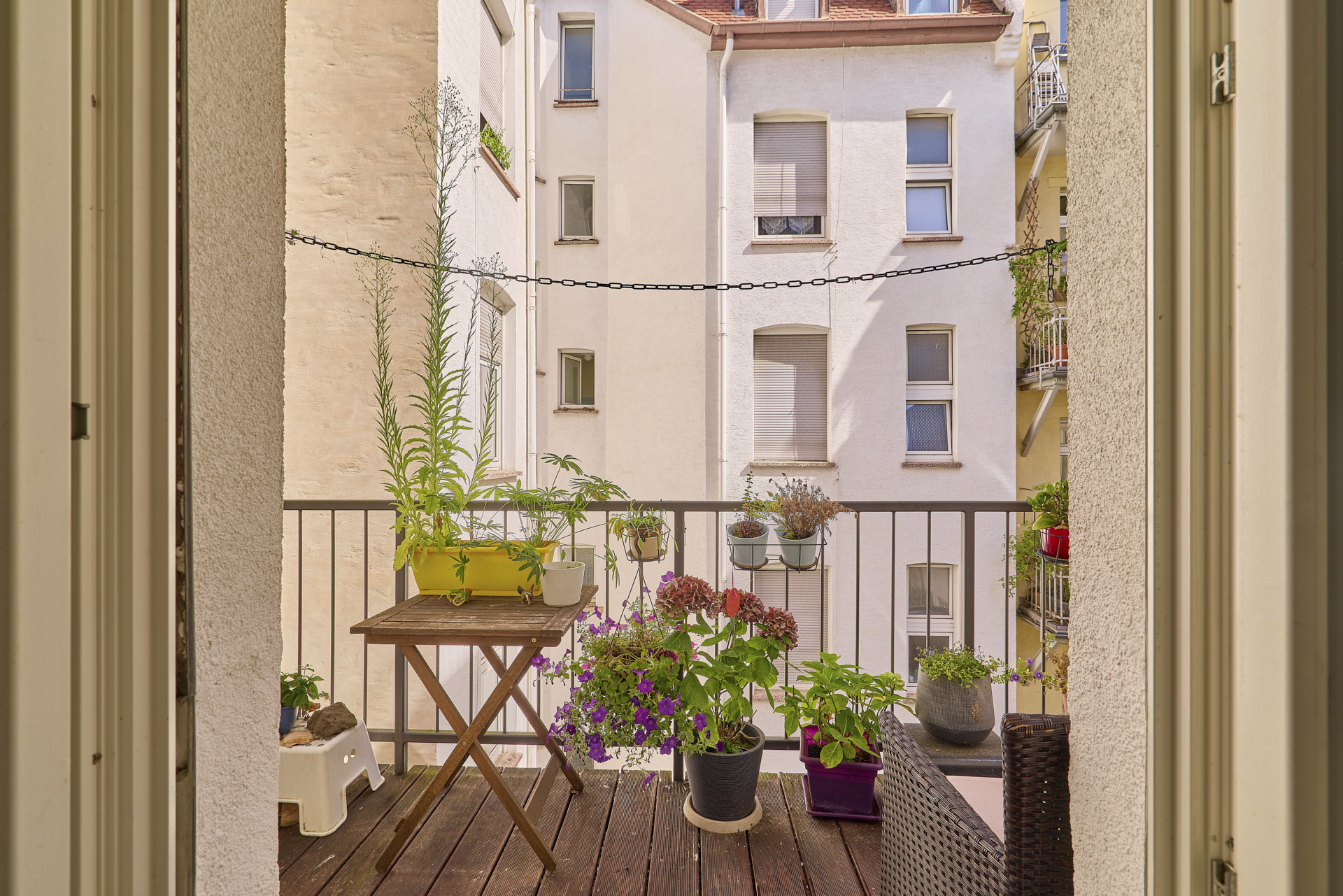 Immobilienangebot - Heidelberg - Alle - Rarität in der Weststadt: Liebevoll sanierte Altbauwohnung mit 2 Bädern, 2 Balkonen und Fahrstuhl
