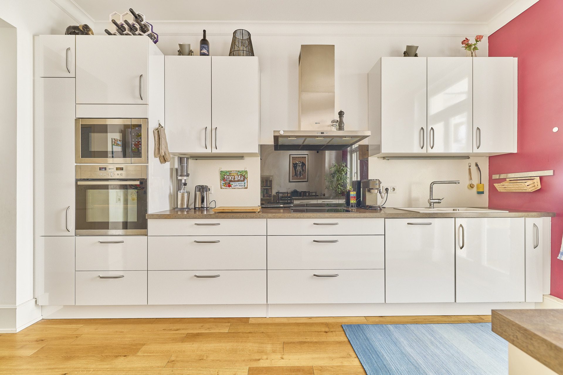 Immobilienangebot - Heidelberg - Alle - Rarität in der Weststadt: Liebevoll sanierte Altbauwohnung mit 2 Bädern, 2 Balkonen und Fahrstuhl