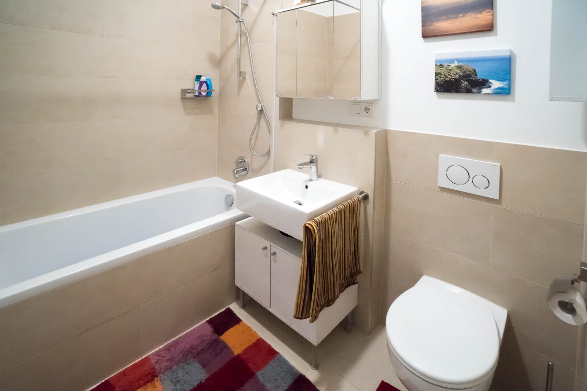 Immobilienangebot - Heidelberg - Alle - Rarität in der Weststadt: Liebevoll sanierte Altbauwohnung mit 2 Bädern, 2 Balkonen und Fahrstuhl