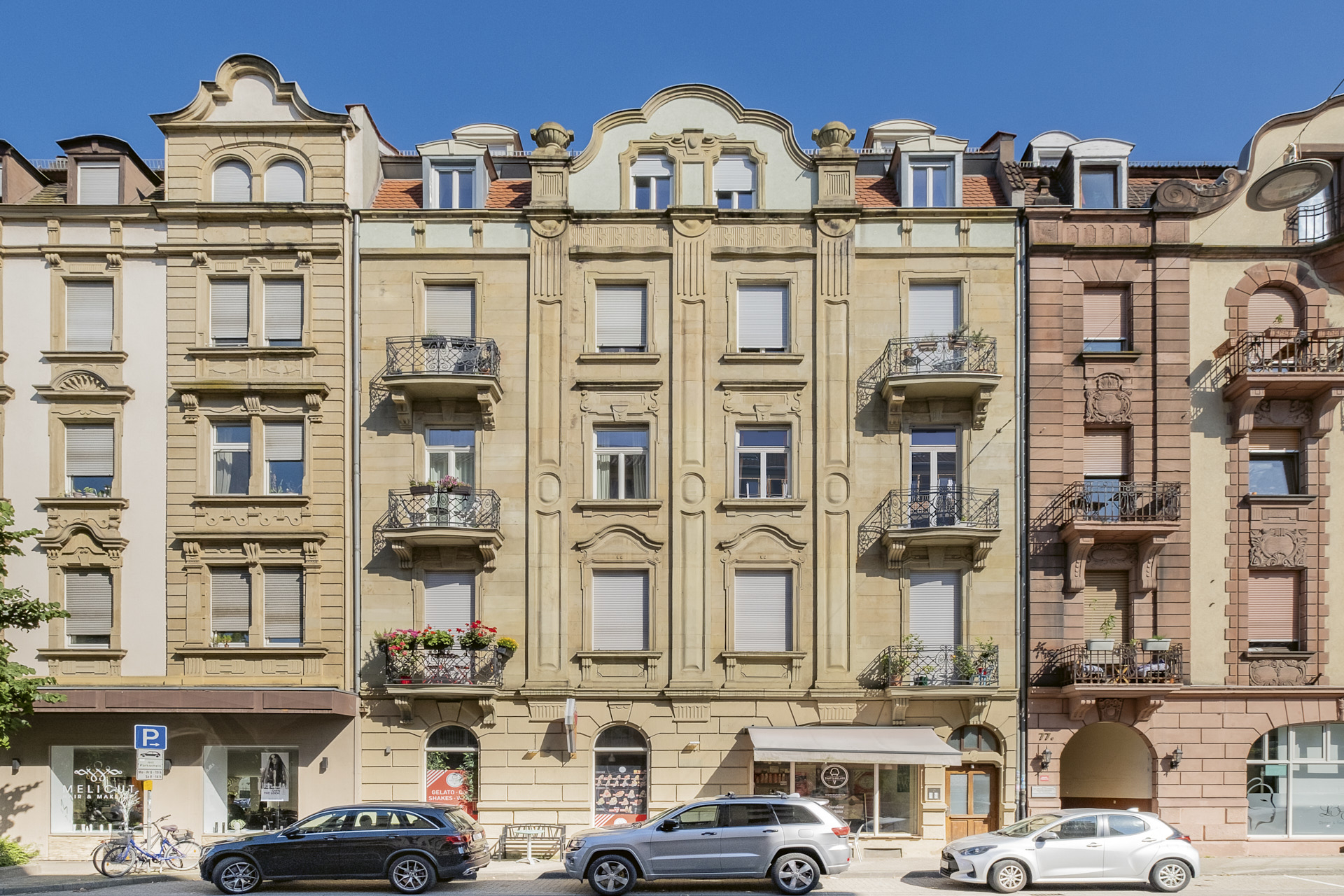 Immobilienangebot - Heidelberg - Alle - Rarität in der Weststadt: Liebevoll sanierte Altbauwohnung mit 2 Bädern, 2 Balkonen und Fahrstuhl