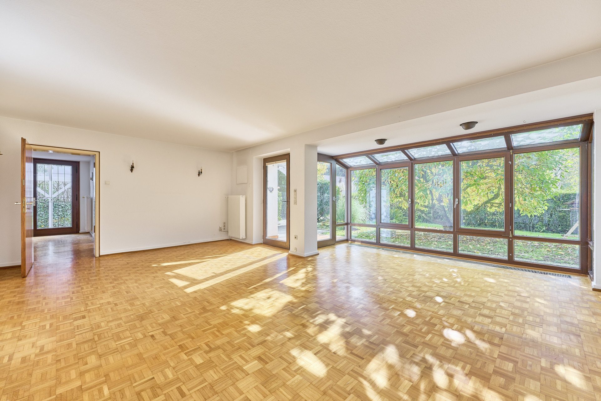 Immobilienangebot - Heidelberg - Alle - Hell und großzügig: Einfamilienhaus mit großem Garten und Garage in beliebter Wohnlage