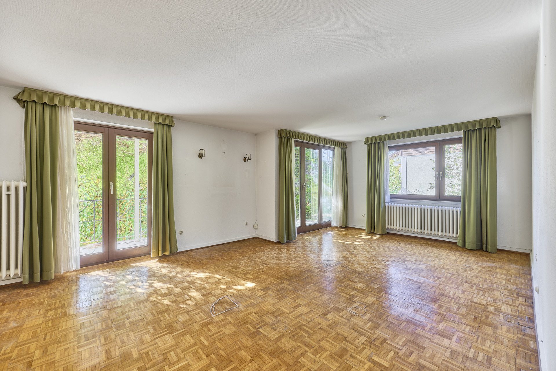 Immobilienangebot - Heidelberg - Alle - Hell und großzügig: Einfamilienhaus mit großem Garten und Garage in beliebter Wohnlage