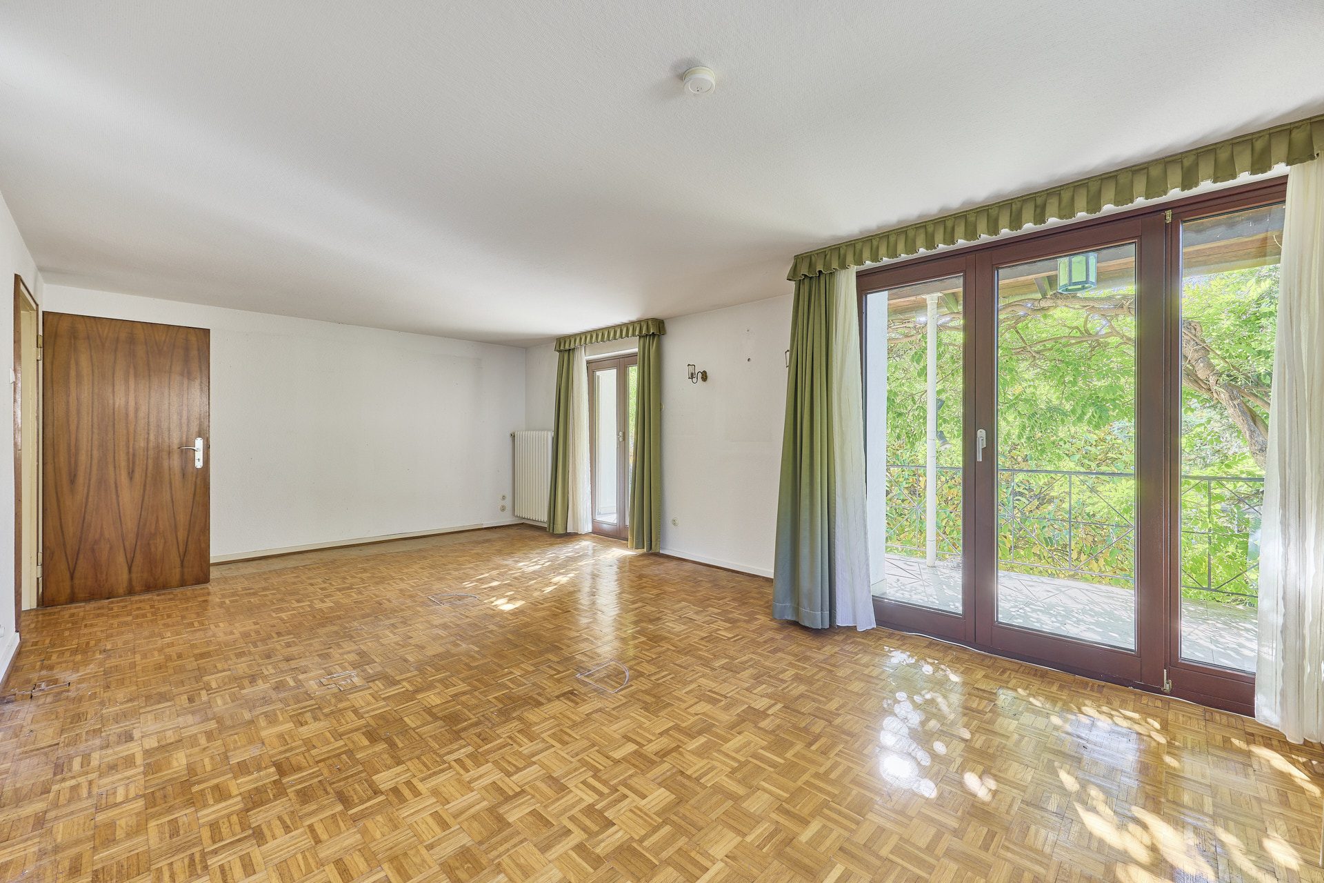 Immobilienangebot - Heidelberg - Alle - Hell und großzügig: Einfamilienhaus mit großem Garten und Garage in beliebter Wohnlage