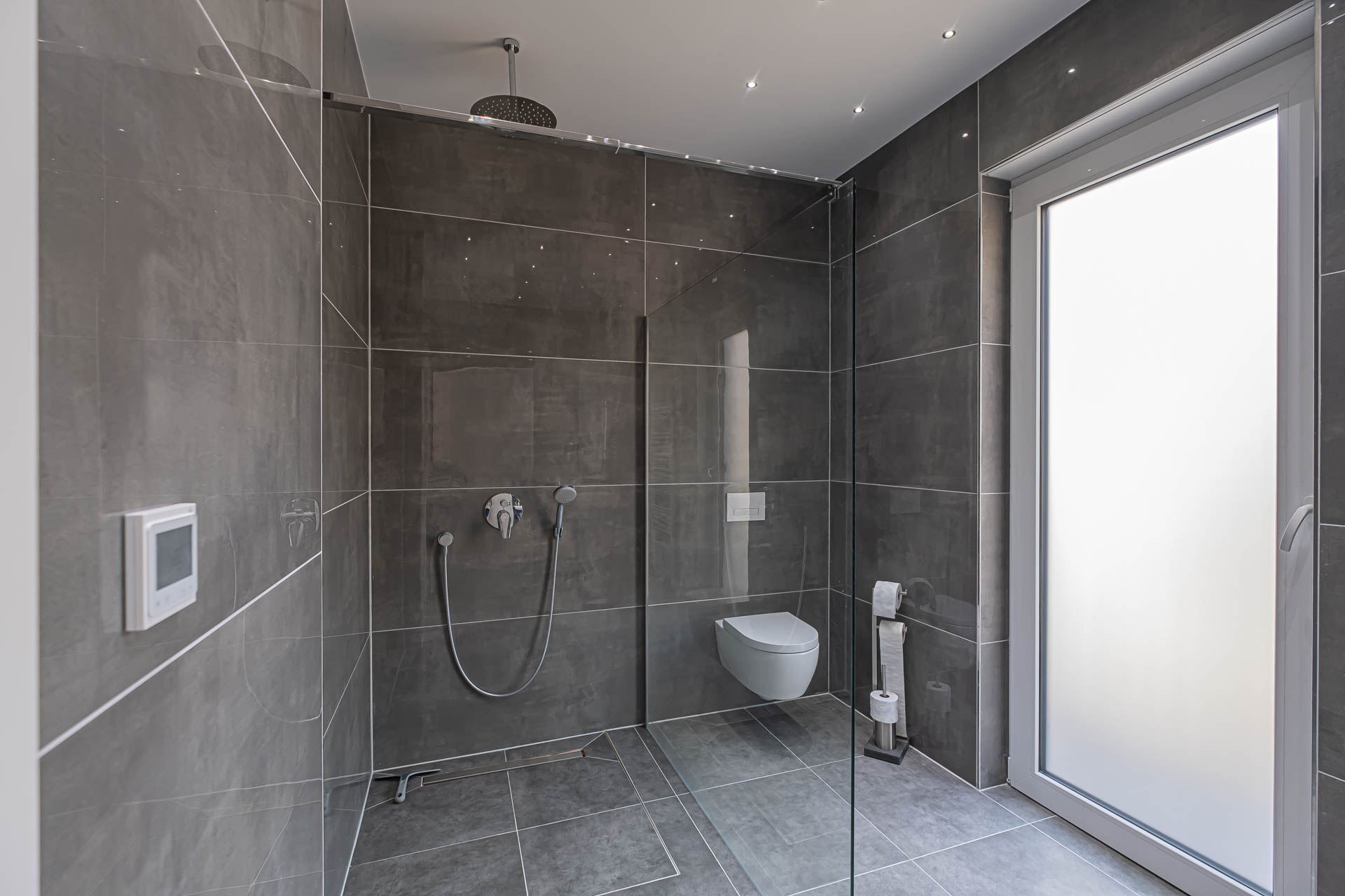 Immobilienangebot - Heidelberg / Ziegelhausen - Alle - Traumhafte Aussichten: Exklusives Penthouse in Ziegelhausen