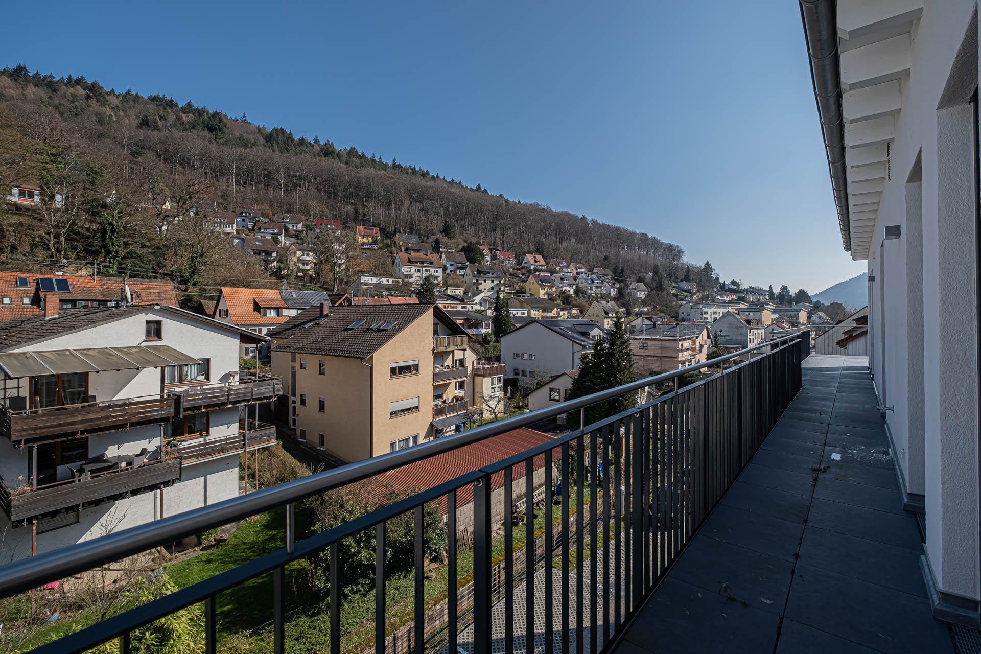 Immobilienangebot - Heidelberg / Ziegelhausen - Alle - Traumhafte Aussichten: Exklusives Penthouse in Ziegelhausen