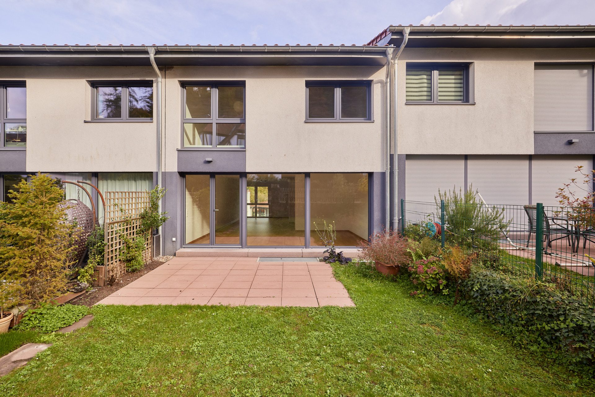 Immobilienangebot - Heidelberg - Alle - Modern & naturnah: großzügiges RMH mit viel Platz, Garten und Terrasse in Heidelberg-Schlierbach