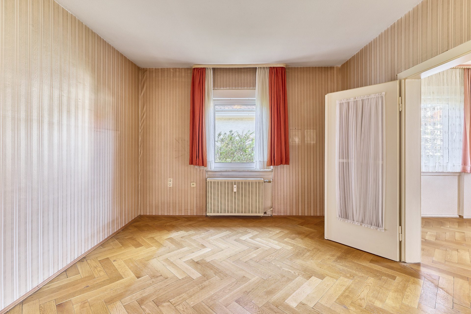 Immobilienangebot - Heidelberg - Alle - Schmuckstück in der Weststadt: freistehendes Haus mit großem Garten und komfortabler Wohnfläche