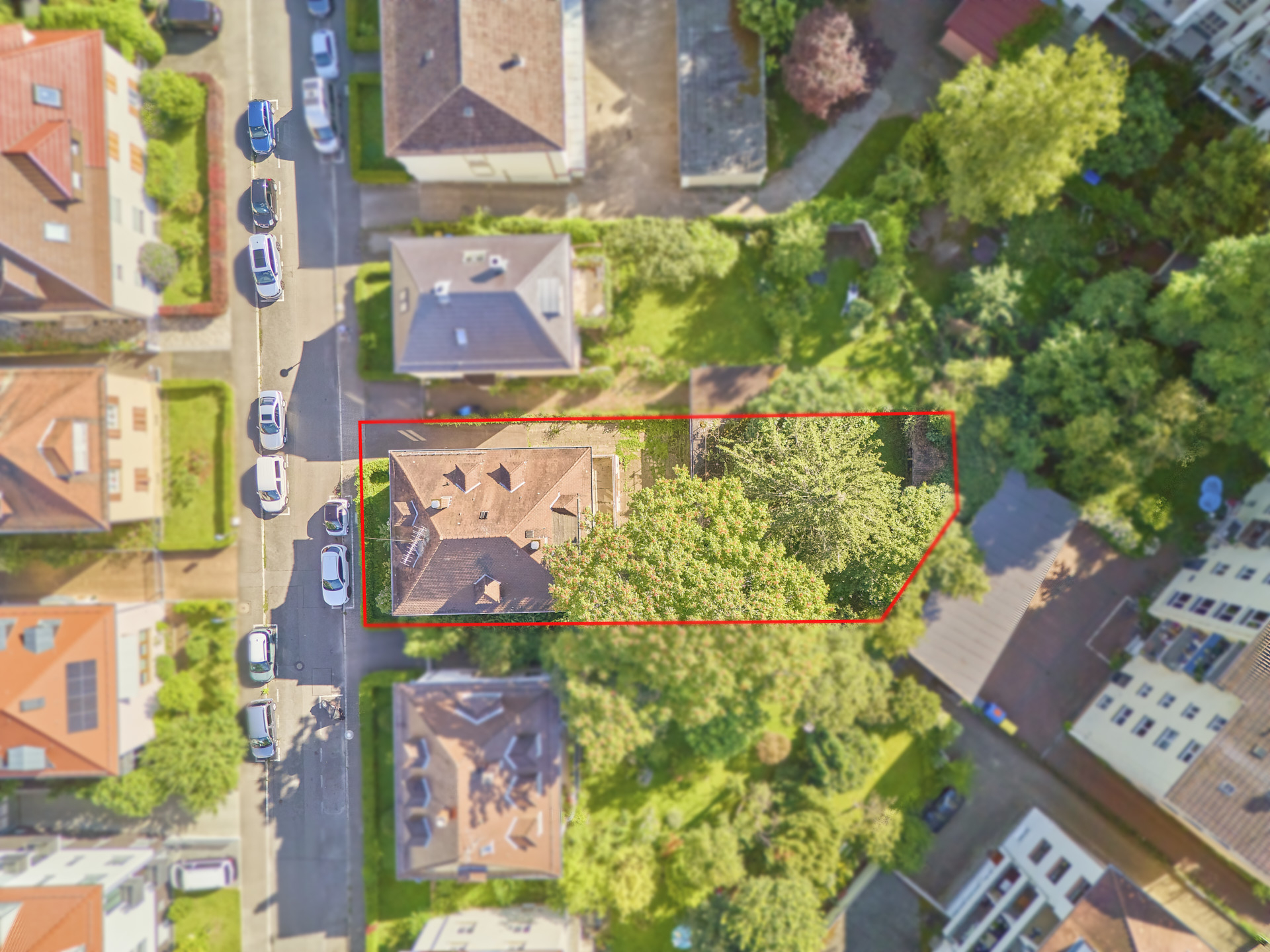 Immobilienangebot - Heidelberg - Alle - Schmuckstück in der Weststadt: freistehendes Haus mit großem Garten und komfortabler Wohnfläche