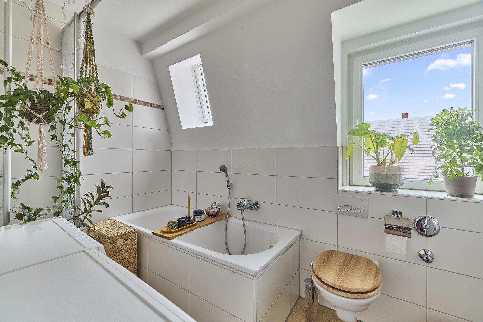Immobilienangebot - Heidelberg - Alle - Hochwertig saniert: beeindruckendes MFH mit Innenhof und Dachterrassen in Heidelberg-Handschuhsheim