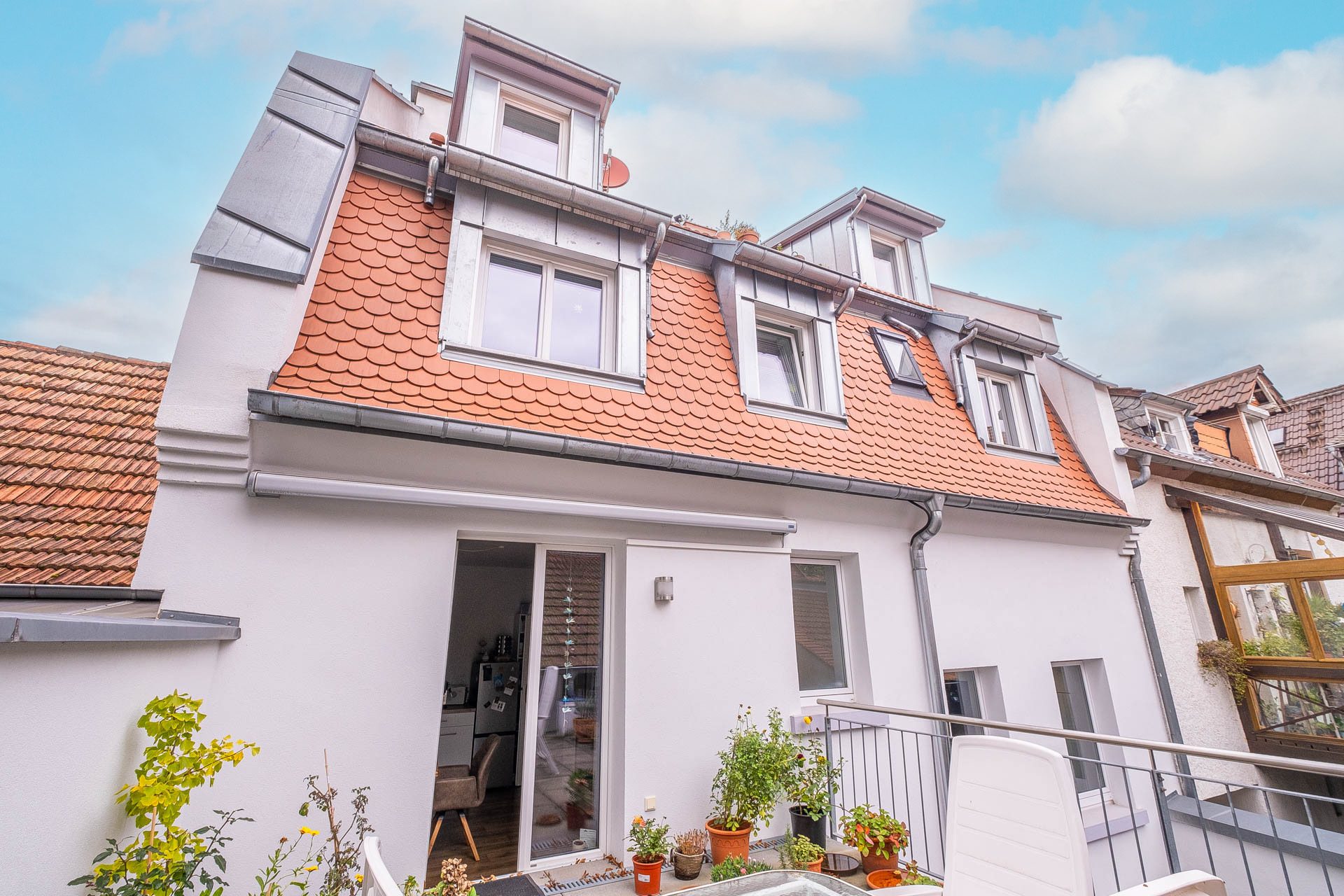 Immobilienangebot - Heidelberg - Alle - Hochwertig saniert: beeindruckendes MFH mit Innenhof und Dachterrassen in Heidelberg-Handschuhsheim