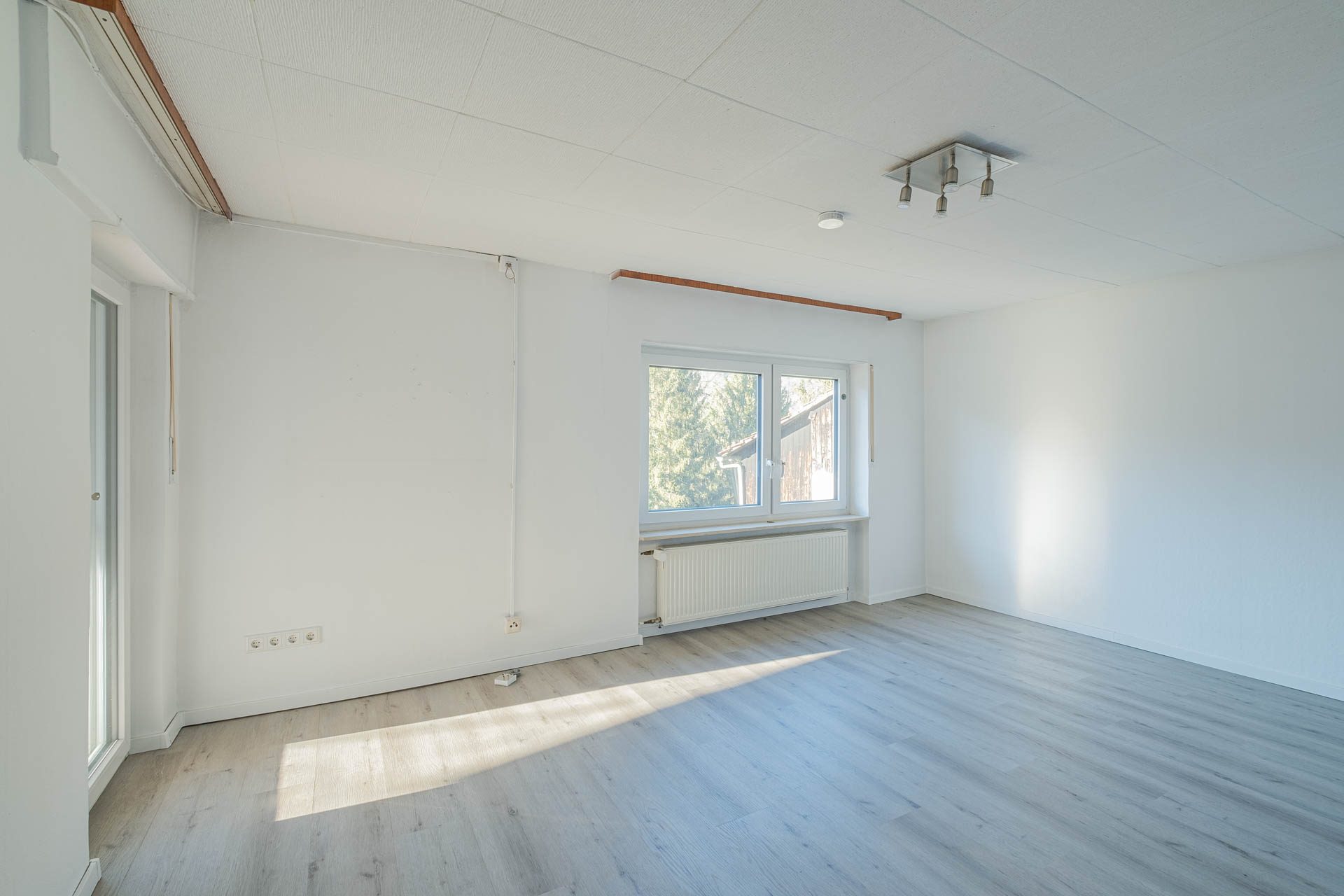 Immobilienangebot - Neckargemünd - Alle - Großzügig und gepflegt: Ein- bis Zweifamilienhaus mit viel Platz in ruhiger Lage von Neckargemünd