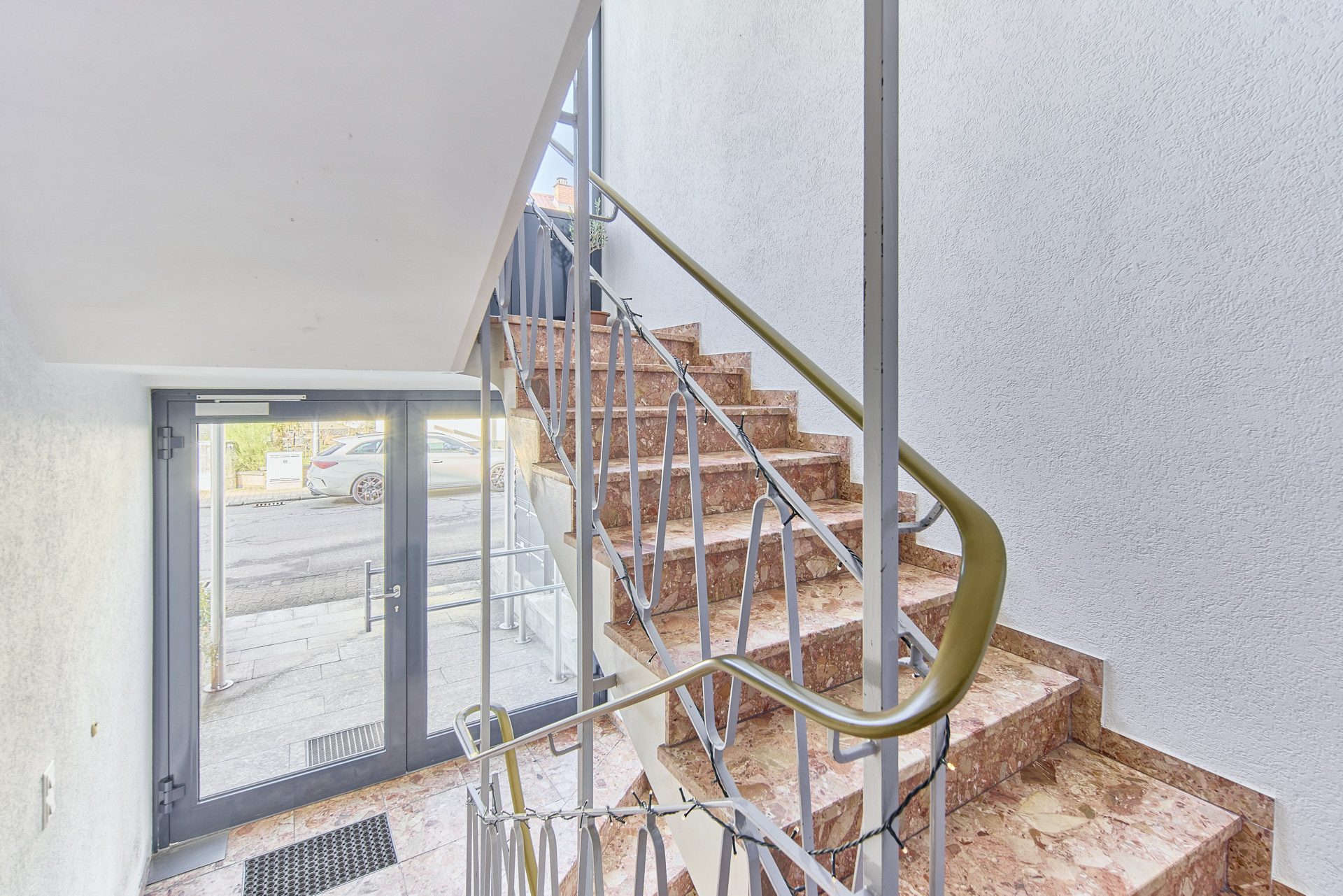 Immobilienangebot - Schriesheim - Alle - Freundliches 5-Familienhaus als sichere Kapitalanlage oder zur Selbstnutzung in Schriesheim