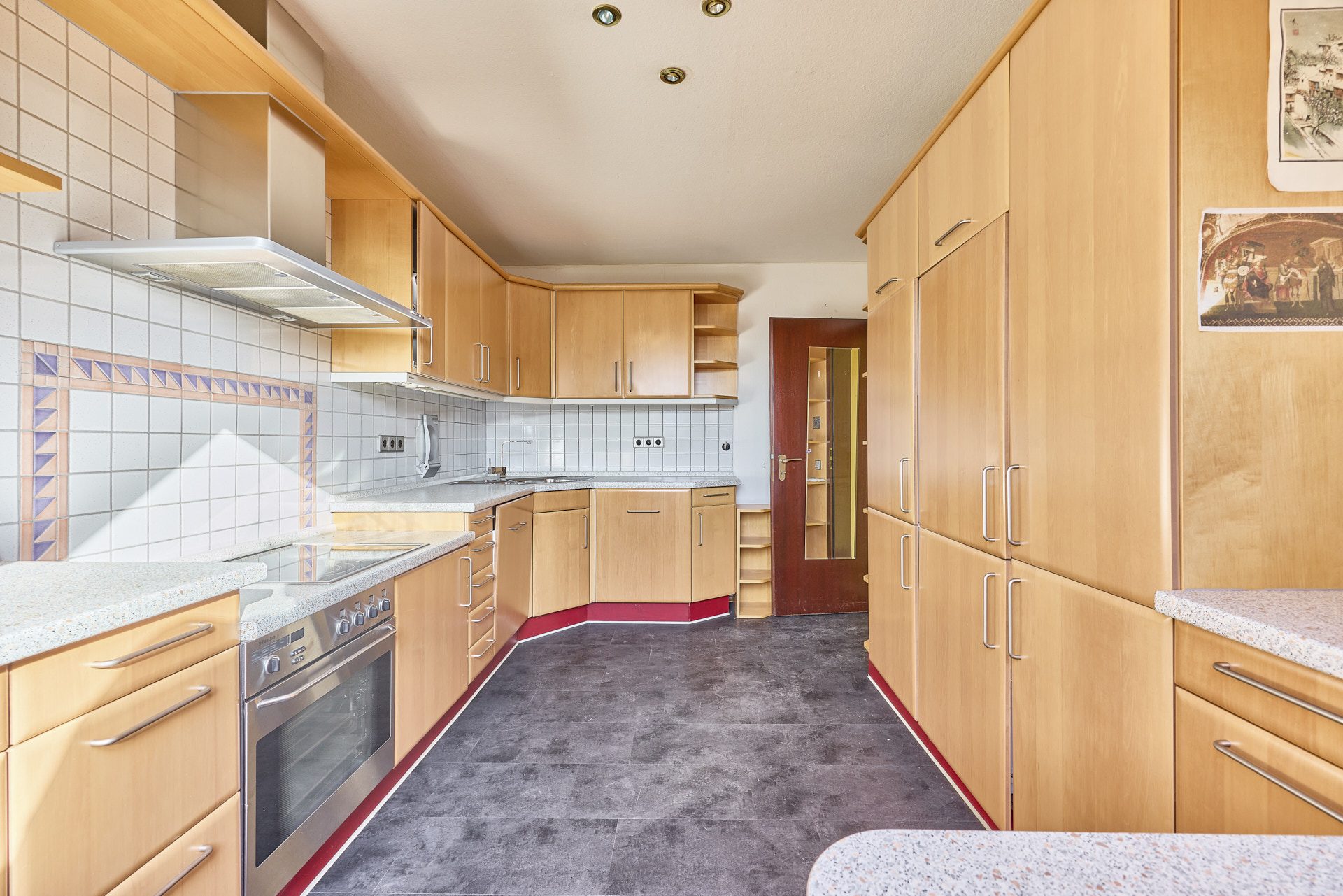 Immobilienangebot - Schriesheim - Alle - Freundliches 5-Familienhaus als sichere Kapitalanlage oder zur Selbstnutzung in Schriesheim