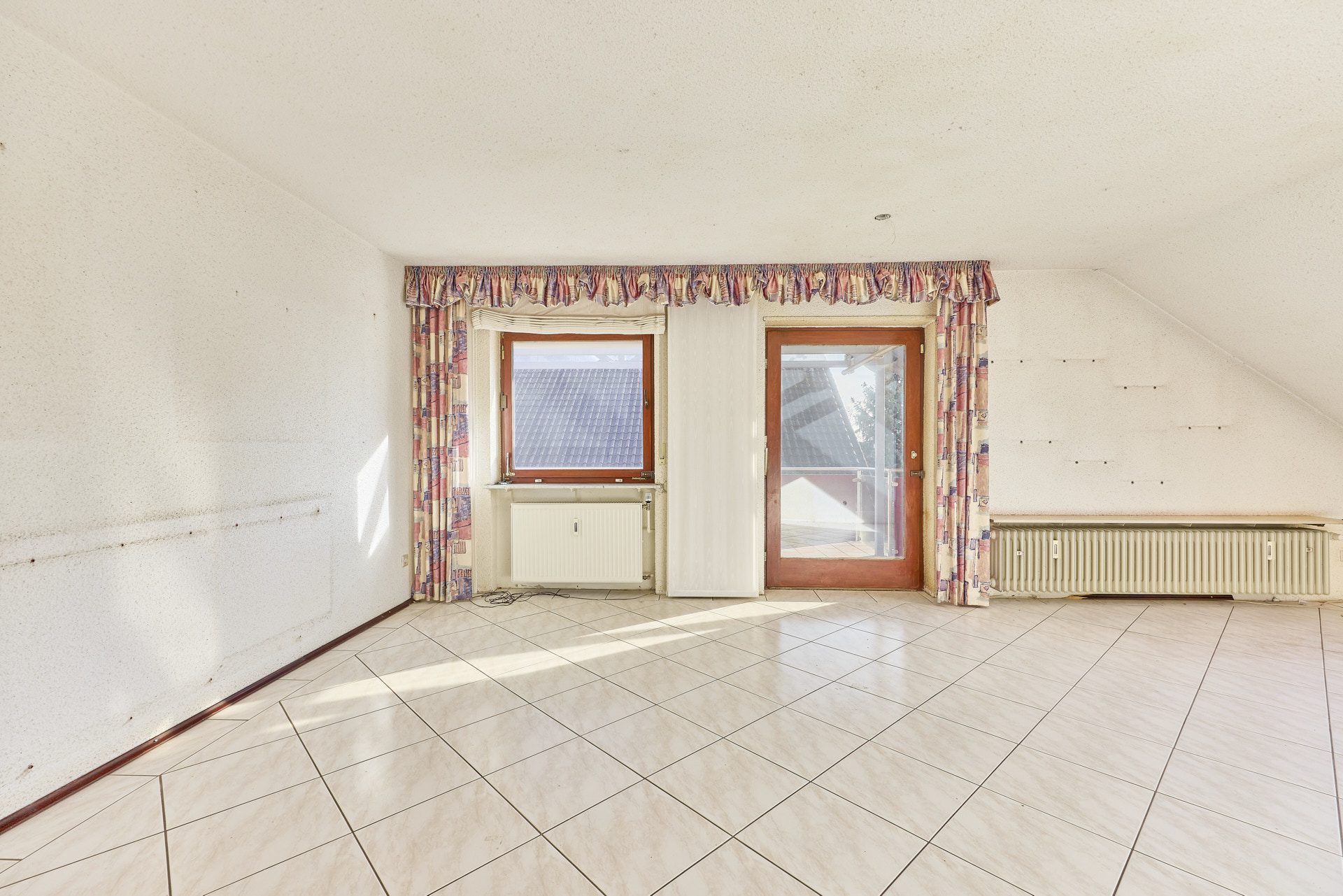 Immobilienangebot - Schriesheim - Alle - Freundliches 5-Familienhaus als sichere Kapitalanlage oder zur Selbstnutzung in Schriesheim
