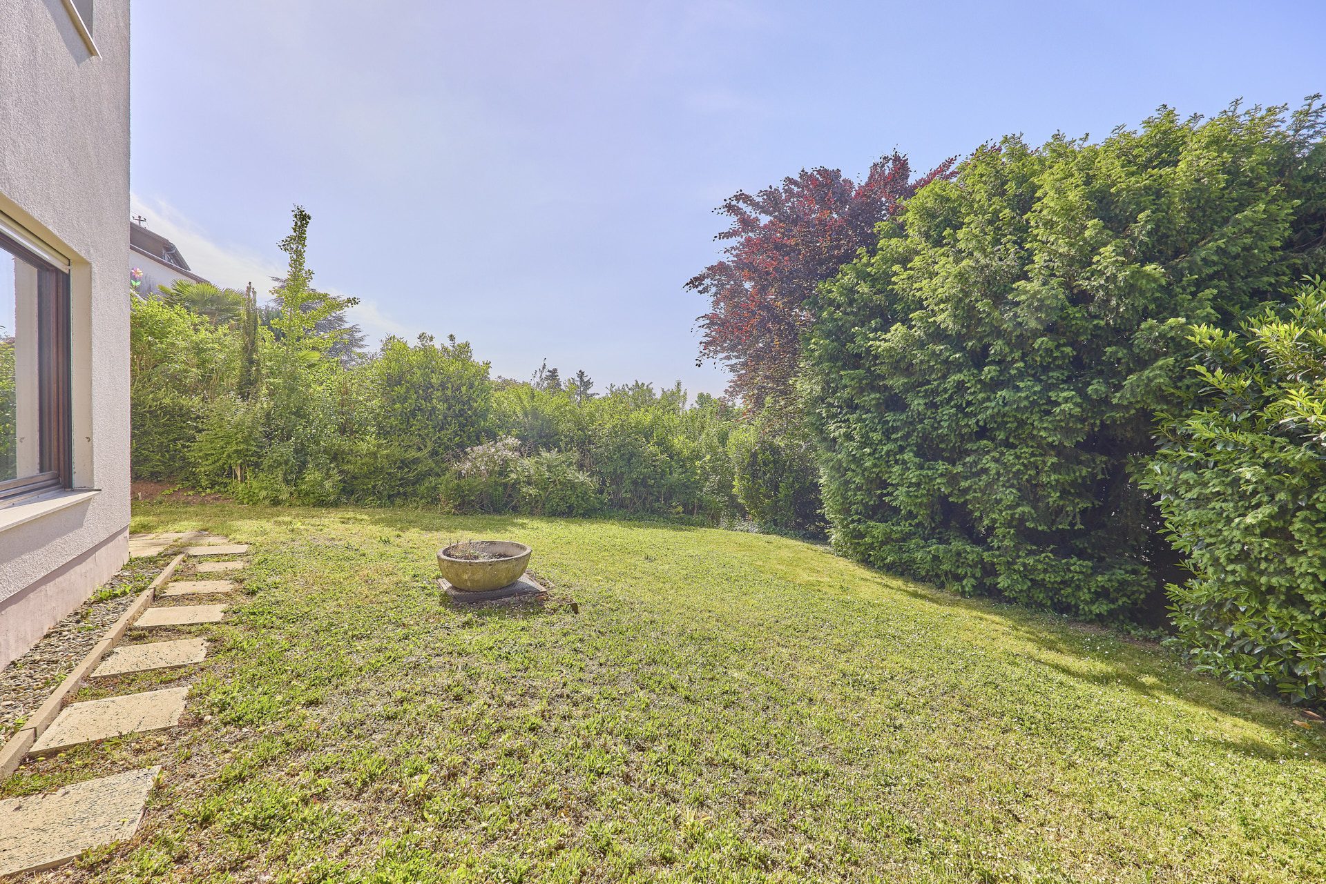 Immobilienangebot - Wiesloch - Alle - Lichtverwöhnte Wohnfreiheit: Großzügiges Einfamilienhaus mit ELW und privatem Garten in Bestlage