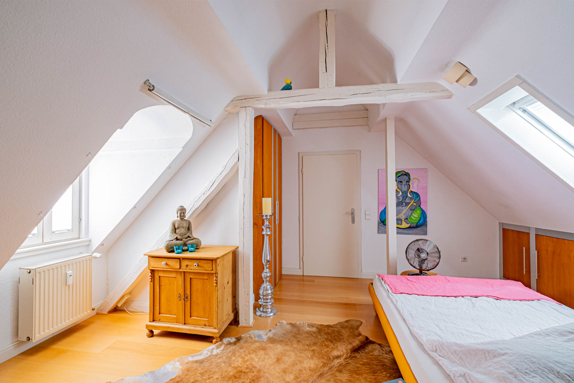 Immobilienangebot - Heidelberg - Alle - Wohnen über den Dächern der Weststadt: Maisonette mit Dachterrasse und Galerie in Kulturdenkmal