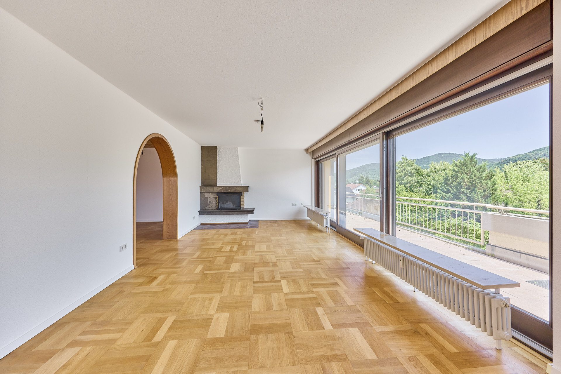 Immobilienangebot - Heidelberg - Alle - Rarität in Neuenheim: Barrierefreie 4,5-Zimmer-Penthousewohnung mit TG-Stellplatz und Fahrstuhl