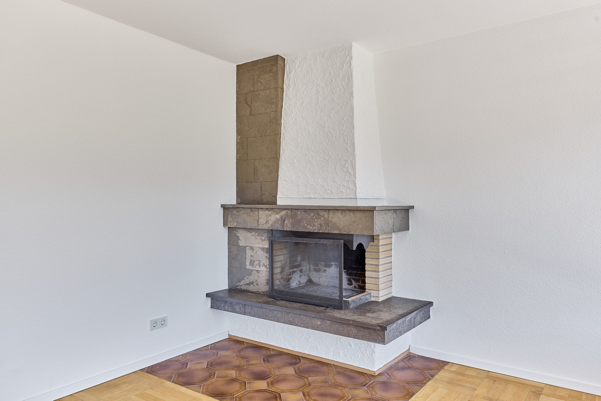 Immobilienangebot - Heidelberg - Alle - Rarität in Neuenheim: Barrierefreie 4,5-Zimmer-Penthousewohnung mit TG-Stellplatz und Fahrstuhl