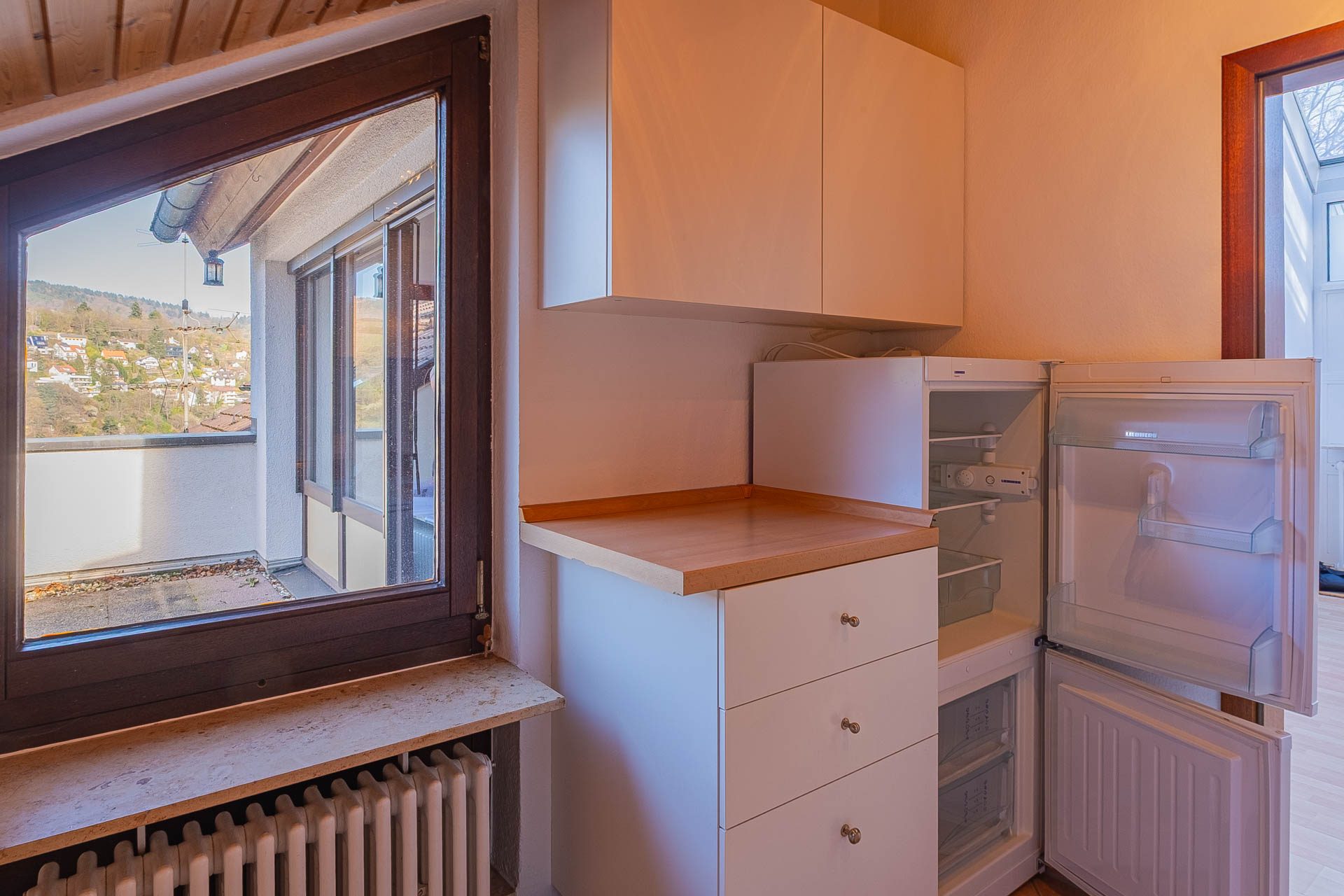 Immobilienangebot - Heidelberg - Alle - HD-Schlierbach: Charmante 2,5 Zimmer-Atelierwohnung im 
DG mit Galerie, Terrasse und Neckarblick