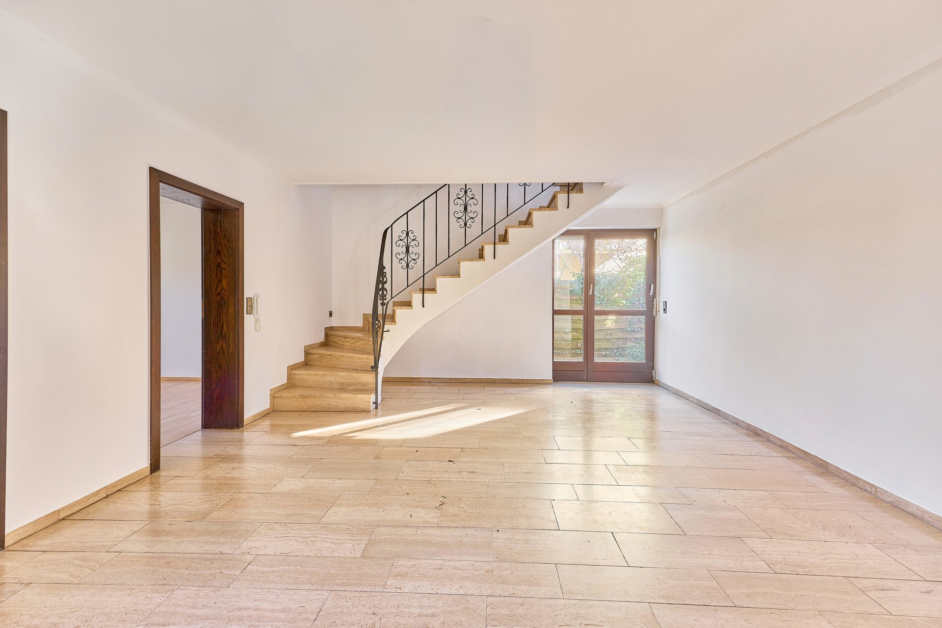 Immobilienangebot - Schriesheim - Alle - Raumwunder in Schriesheim: Familienfreundlich, ruhig gelegen und mit vielen Extras