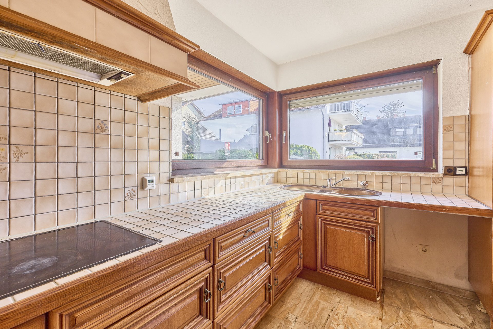 Immobilienangebot - Heidelberg - Alle - Perfekt für die ganze Familie: großzügiges Einfamilienhaus mit ELW, Garten und vielen Extras