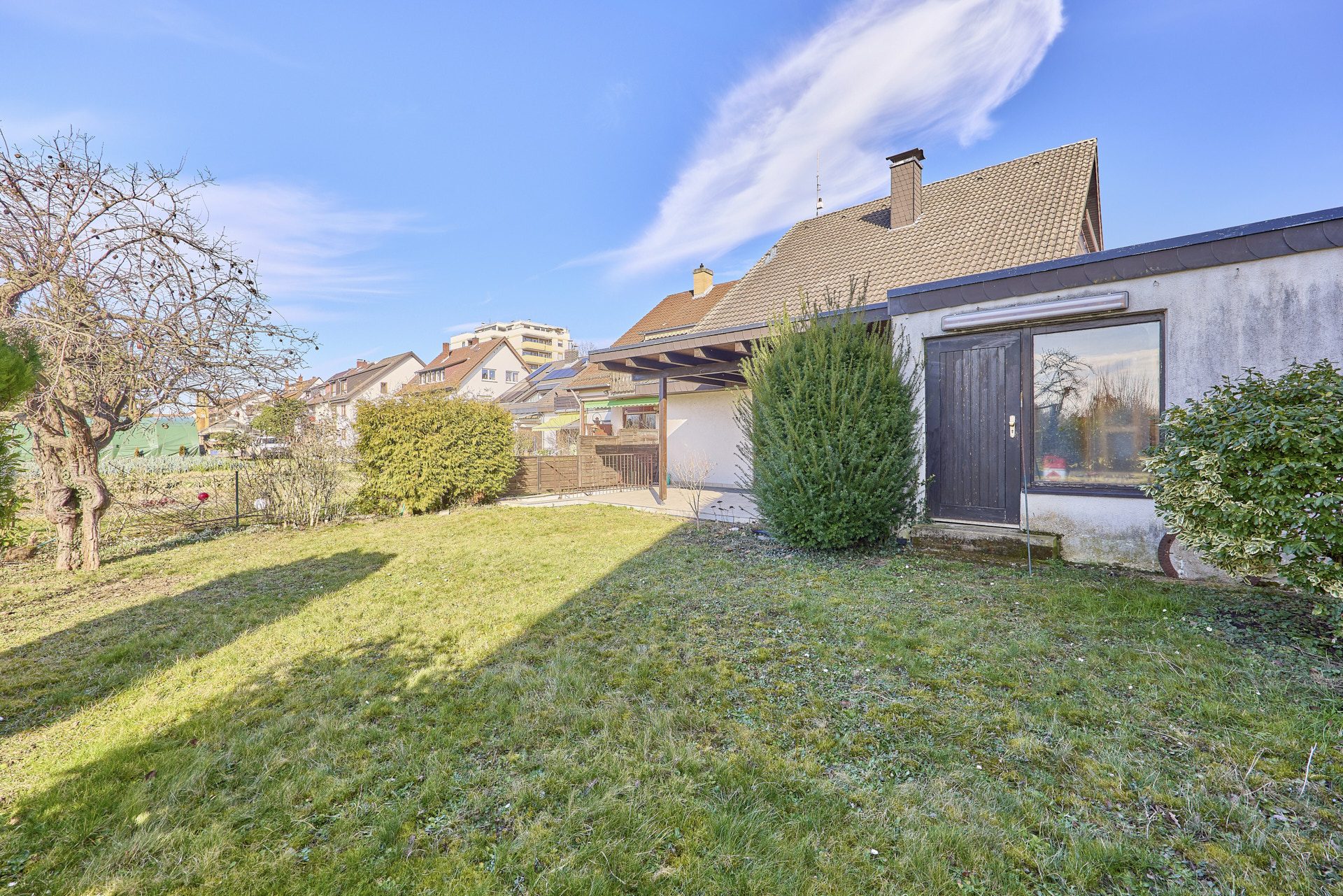 Immobilienangebot - Heidelberg - Alle - Perfekt für die ganze Familie: großzügiges Einfamilienhaus mit ELW, Garten und vielen Extras