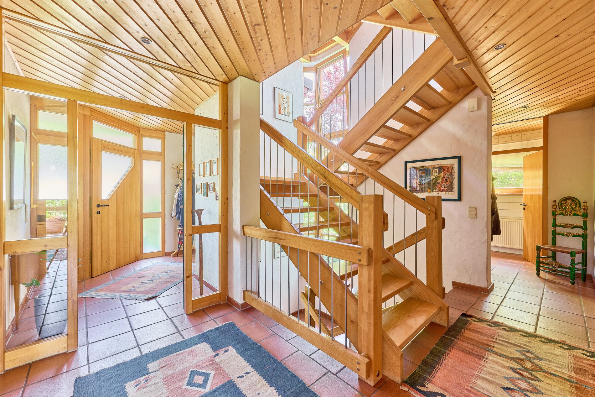 Immobilienangebot - Wiesloch - Alle - Lichtdurchflutet & viel Platz: Großzügiges Einfamilienhaus mit wunderbarem Naturgarten in Wiesloch
