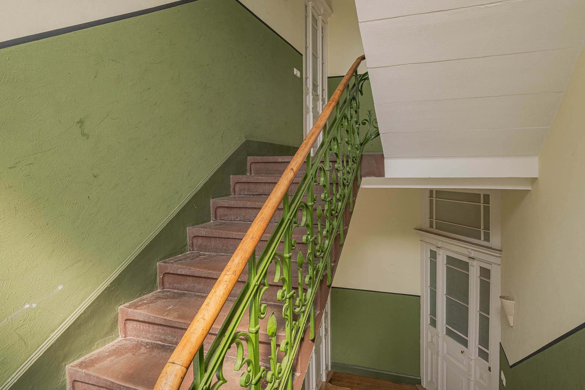 Immobilienangebot - Heidelberg - Alle - Stilvoll wohnen in einem Kulturdenkmal: 2-Zimmer-Eigentumswohnung mit Balkon in Heidelberg-Bergheim