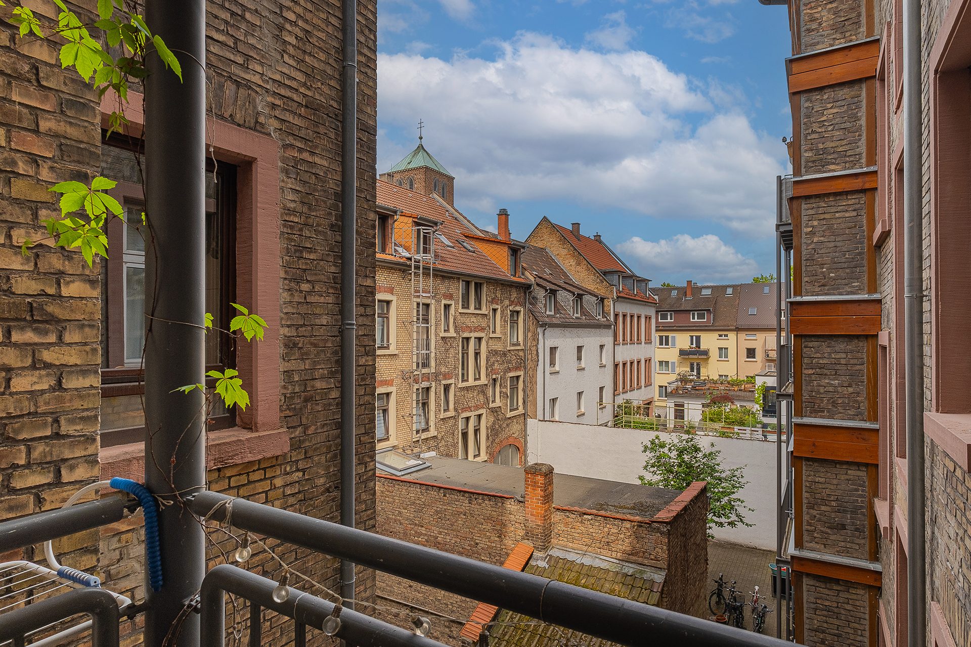Immobilienangebot - Heidelberg - Alle - Stilvoll wohnen in einem Kulturdenkmal: 2-Zimmer-Eigentumswohnung mit Balkon in Heidelberg-Bergheim