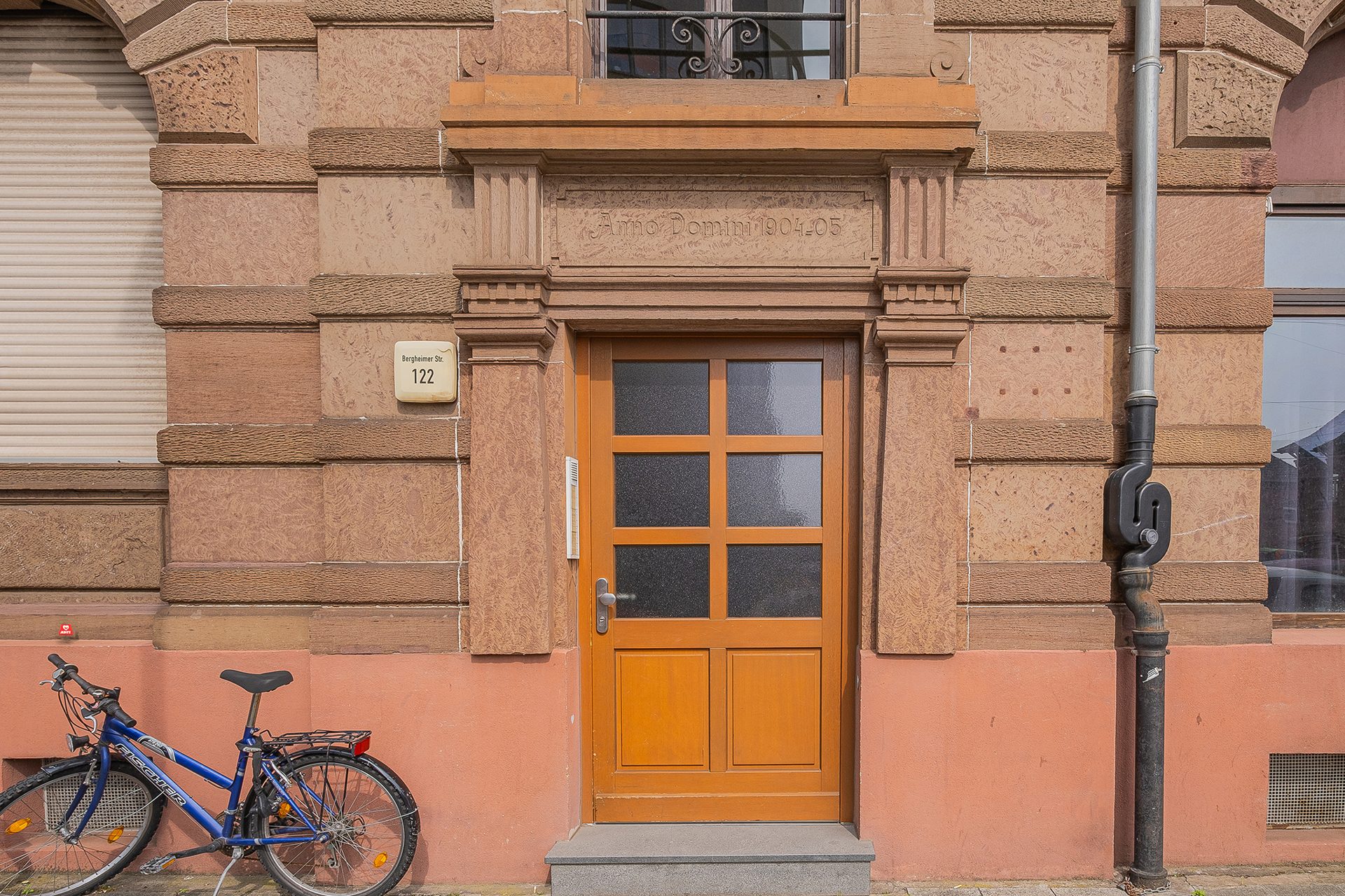 Immobilienangebot - Heidelberg - Alle - Stilvoll wohnen in einem Kulturdenkmal: 2-Zimmer-Eigentumswohnung mit Balkon in Heidelberg-Bergheim