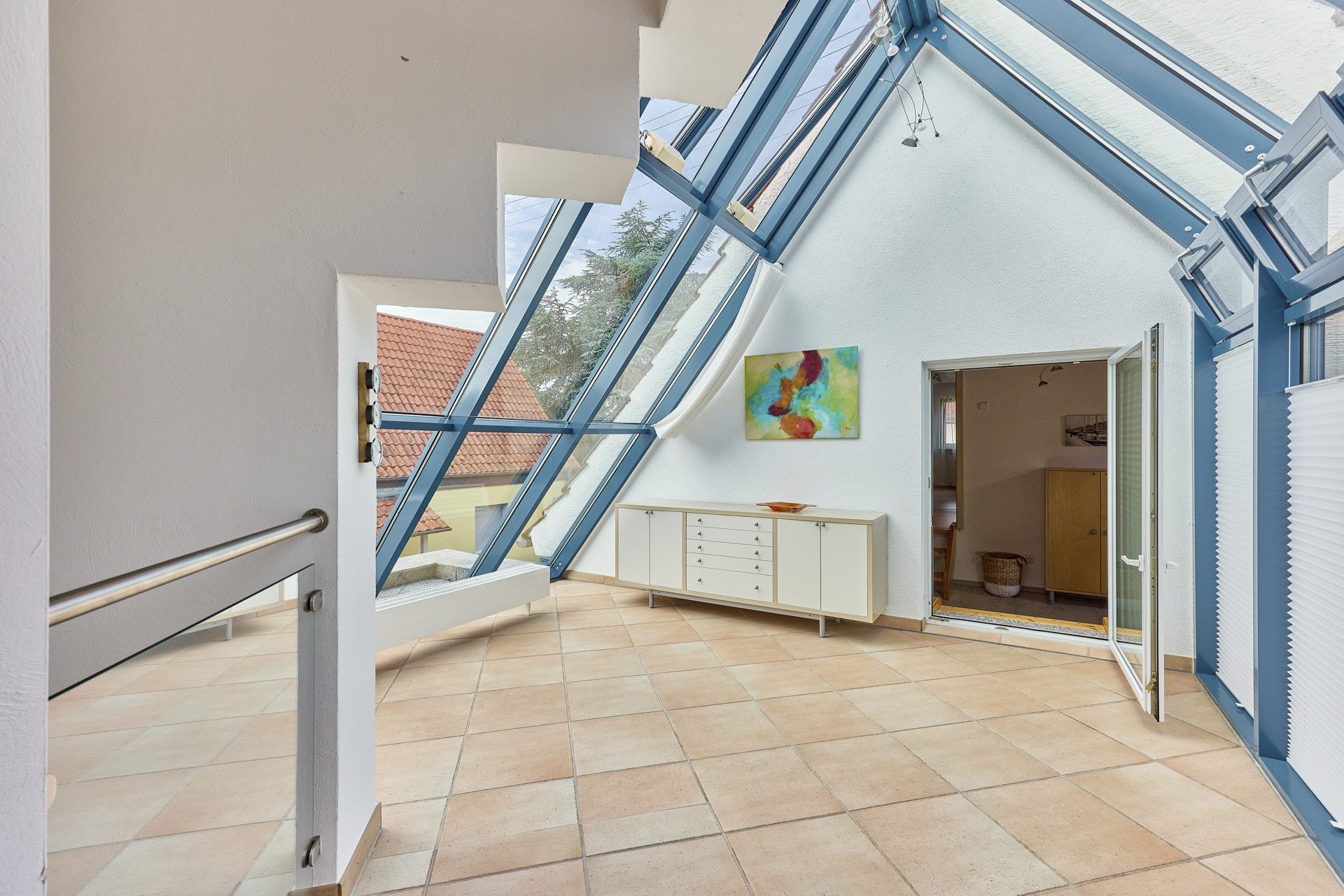 Immobilienangebot - Walldorf - Alle - Außergewöhnliches Anwesen mit Traumgarten und architektonisch ausgefallenem Anbau in Walldorf