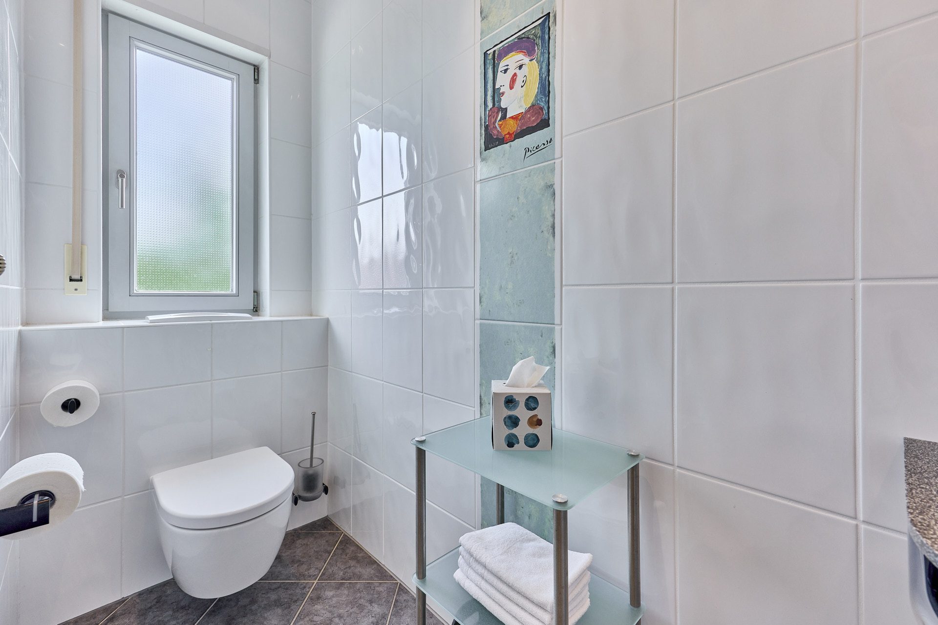Immobilienangebot - Walldorf - Alle - Außergewöhnliches Anwesen mit Traumgarten und architektonisch ausgefallenem Anbau in Walldorf