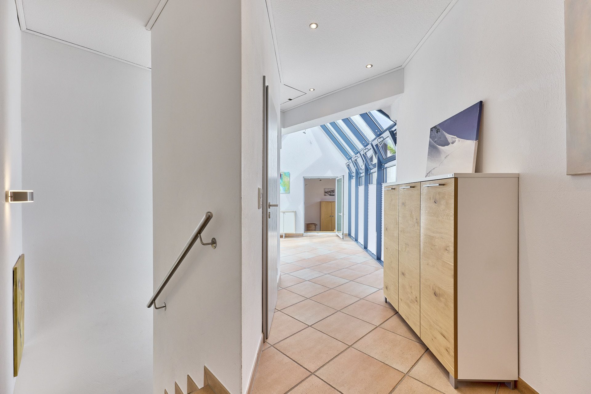Immobilienangebot - Walldorf - Alle - Außergewöhnliches Anwesen mit Traumgarten und architektonisch ausgefallenem Anbau in Walldorf