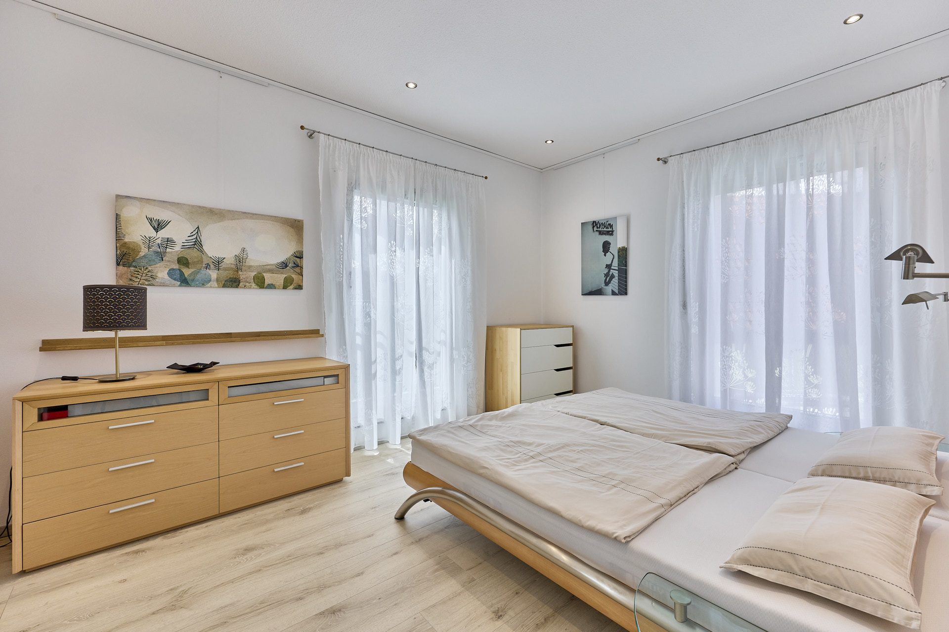 Immobilienangebot - Walldorf - Alle - Außergewöhnliches Anwesen mit Traumgarten und architektonisch ausgefallenem Anbau in Walldorf