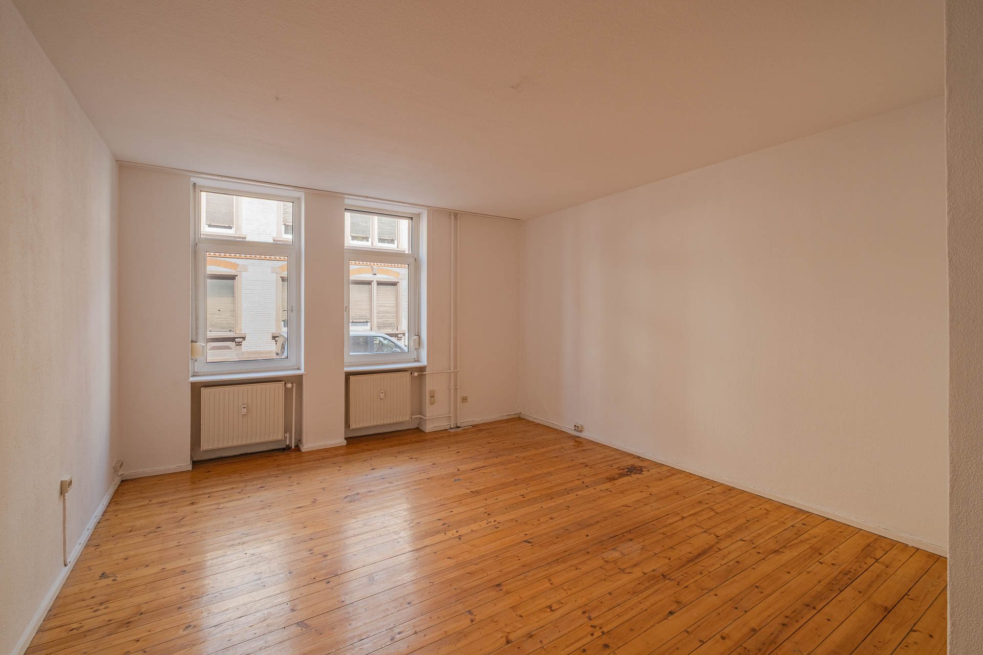 Immobilienangebot - Mannheim - Alle - Altbaucharme trifft auf Ruhe & Grün – Ihre Gelegenheit in Mannheim-Neckarau!