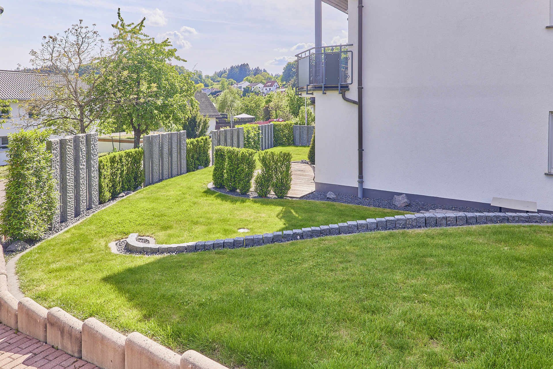 Immobilienangebot - Neckarsteinach / Darsberg - Alle - Naturnah in attraktiver Lage: Gepflegtes Ein- bis Zweifamilienhaus mit ansprechendem Außenbereich
