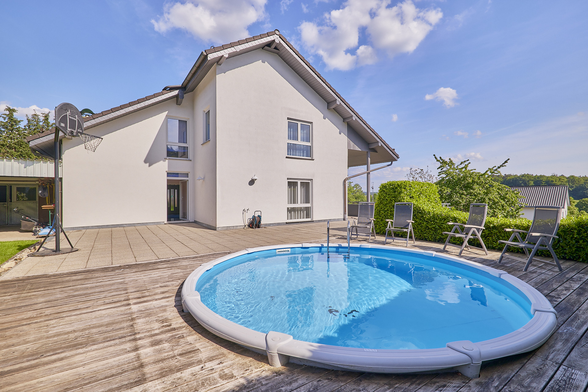 Immobilienangebot - Neckarsteinach / Darsberg - Alle - Naturnah in attraktiver Lage: Gepflegtes Ein- bis Zweifamilienhaus mit ansprechendem Außenbereich